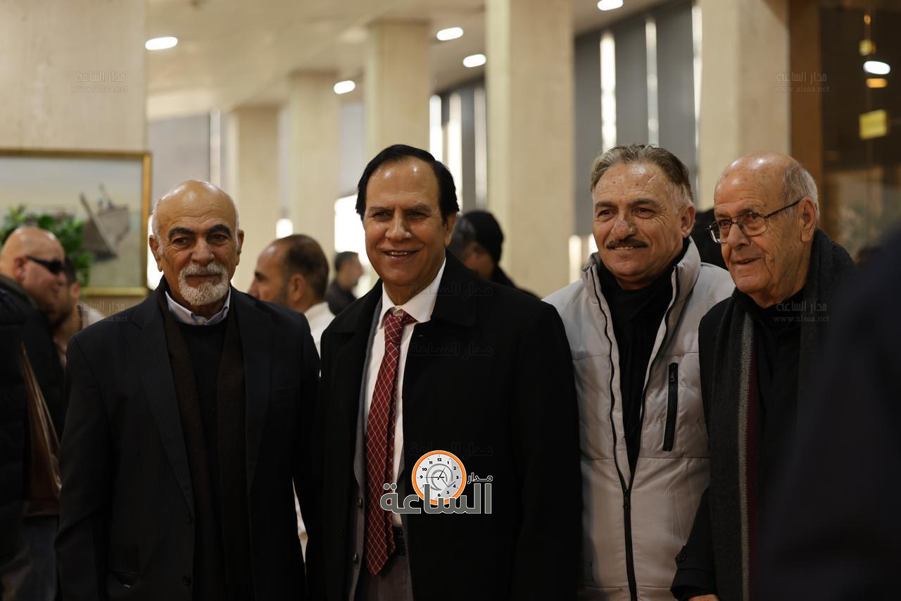 Madar Al-Saa Images 0.4748715342496669