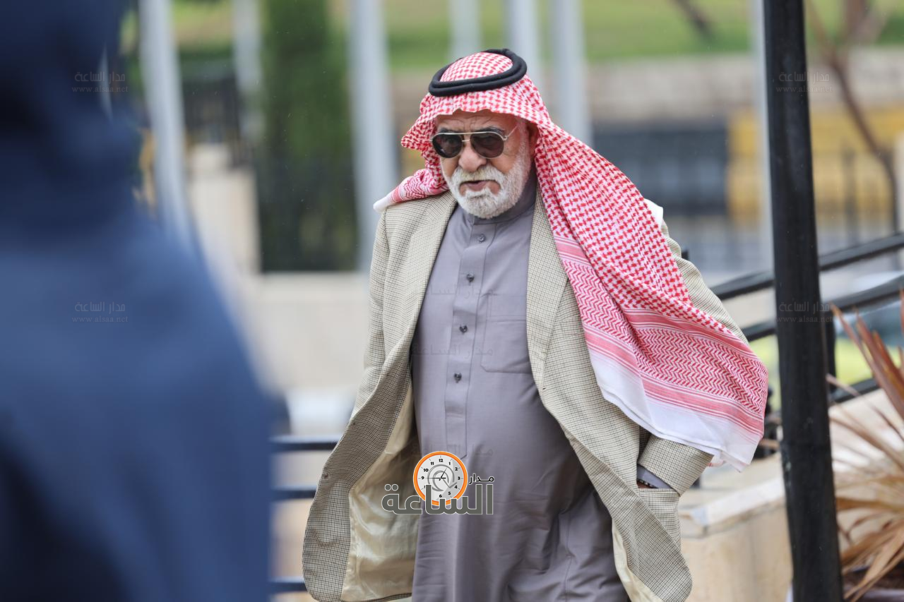 Madar Al-Saa Images 0.6175144170025028