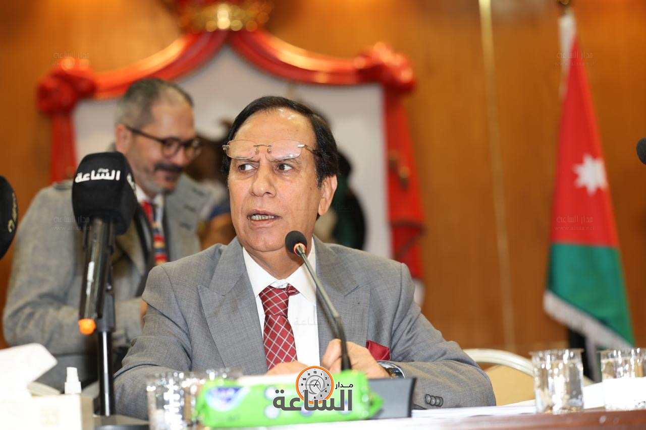 Madar Al-Saa Images 0.05345119763462658