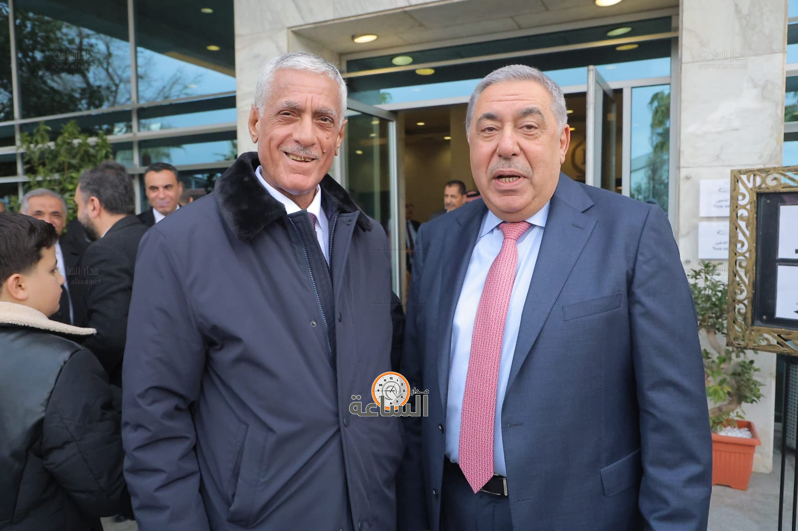 Madar Al-Saa Images 0.6585257272927005