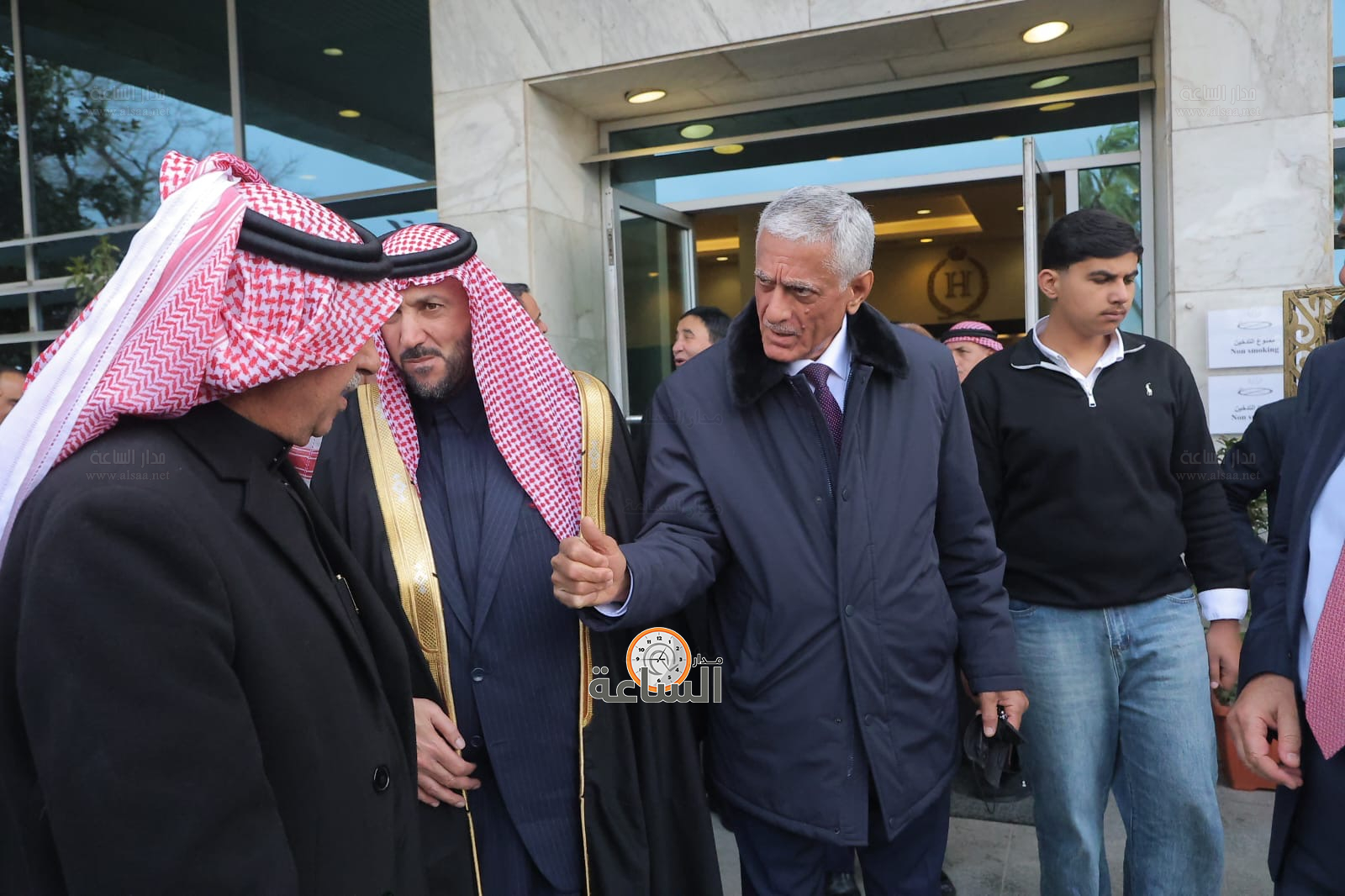 Madar Al-Saa Images 0.572430304053401