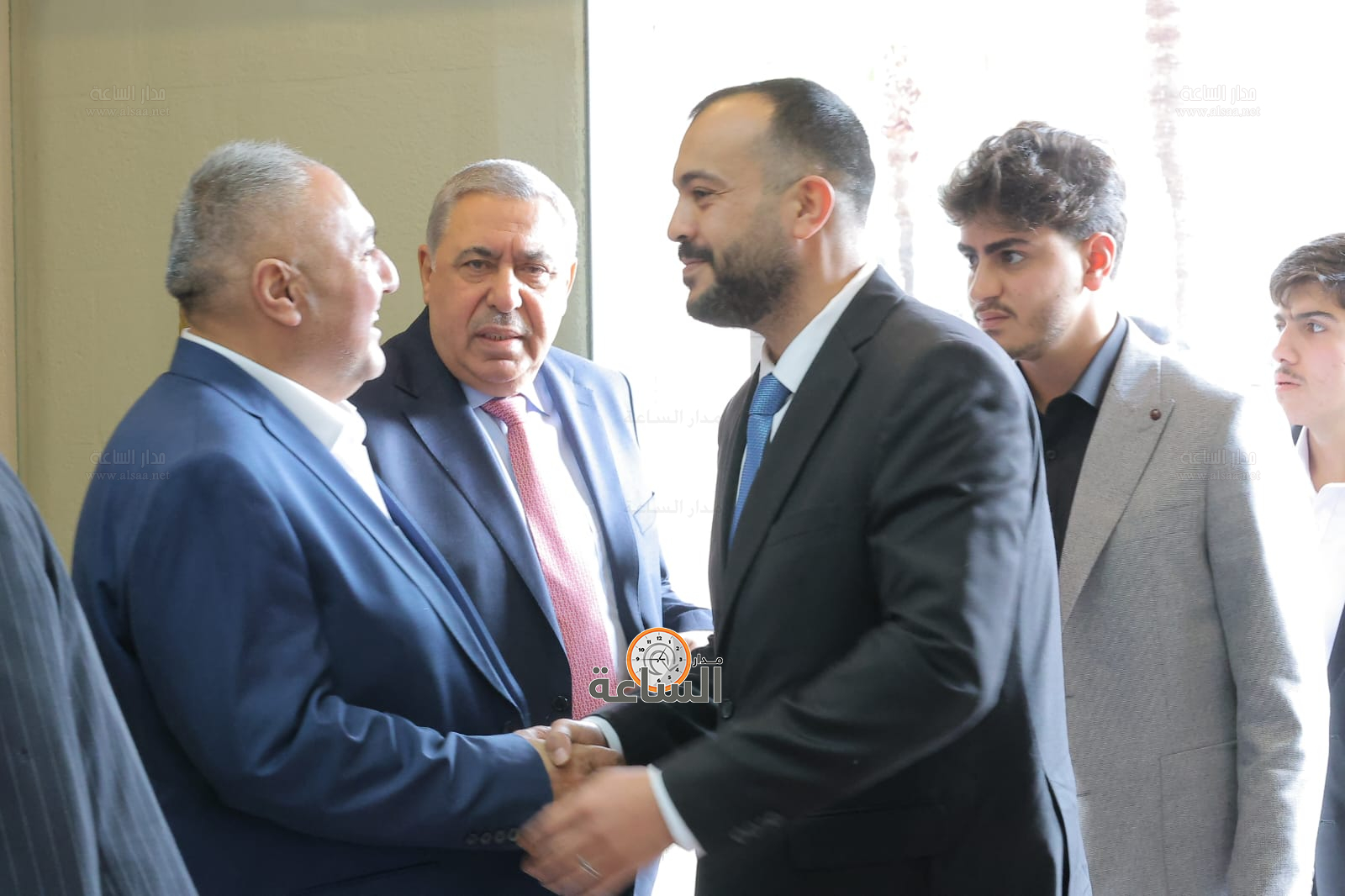 Madar Al-Saa Images 0.9698456429704903