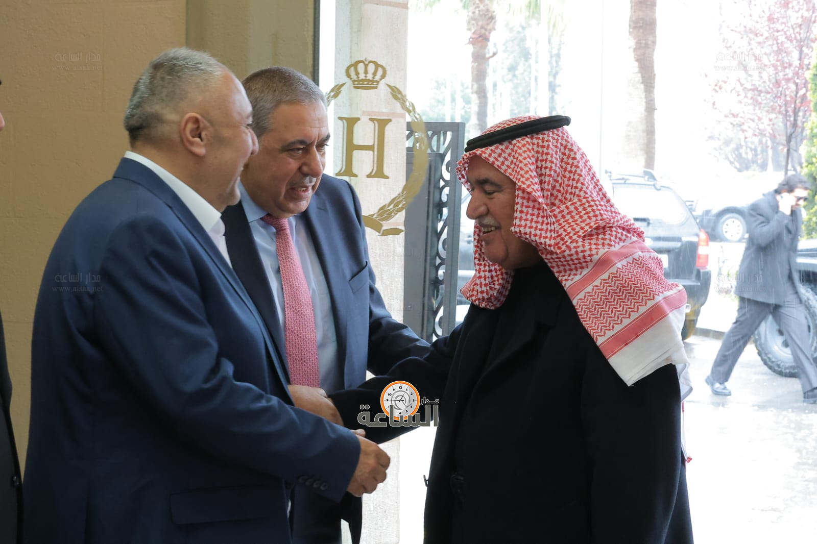 Madar Al-Saa Images 0.3548831562682735