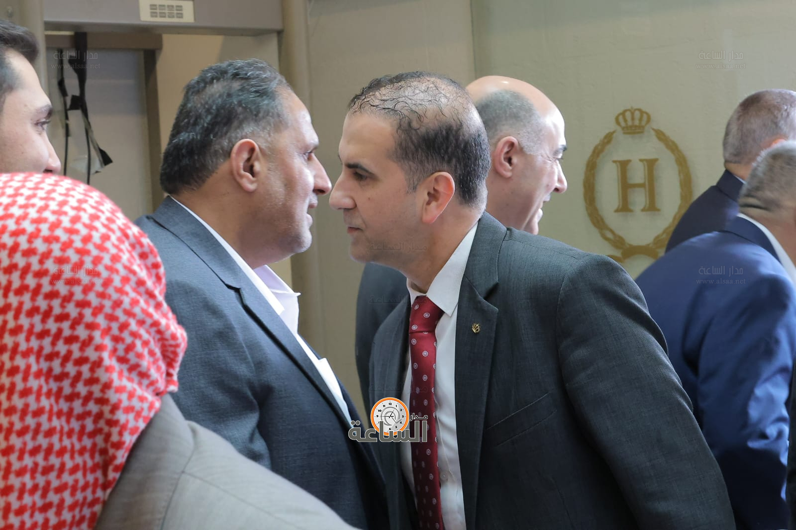 Madar Al-Saa Images 0.9044235654451604