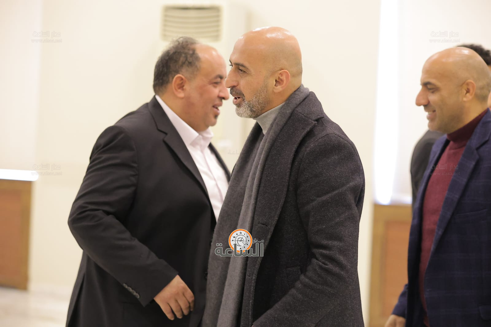 Madar Al-Saa Images 0.8932879639915888