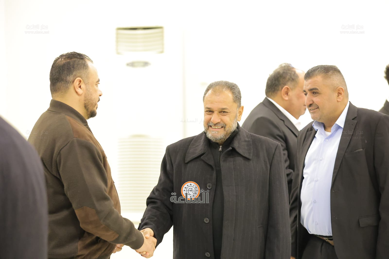 Madar Al-Saa Images 0.06097640748219624