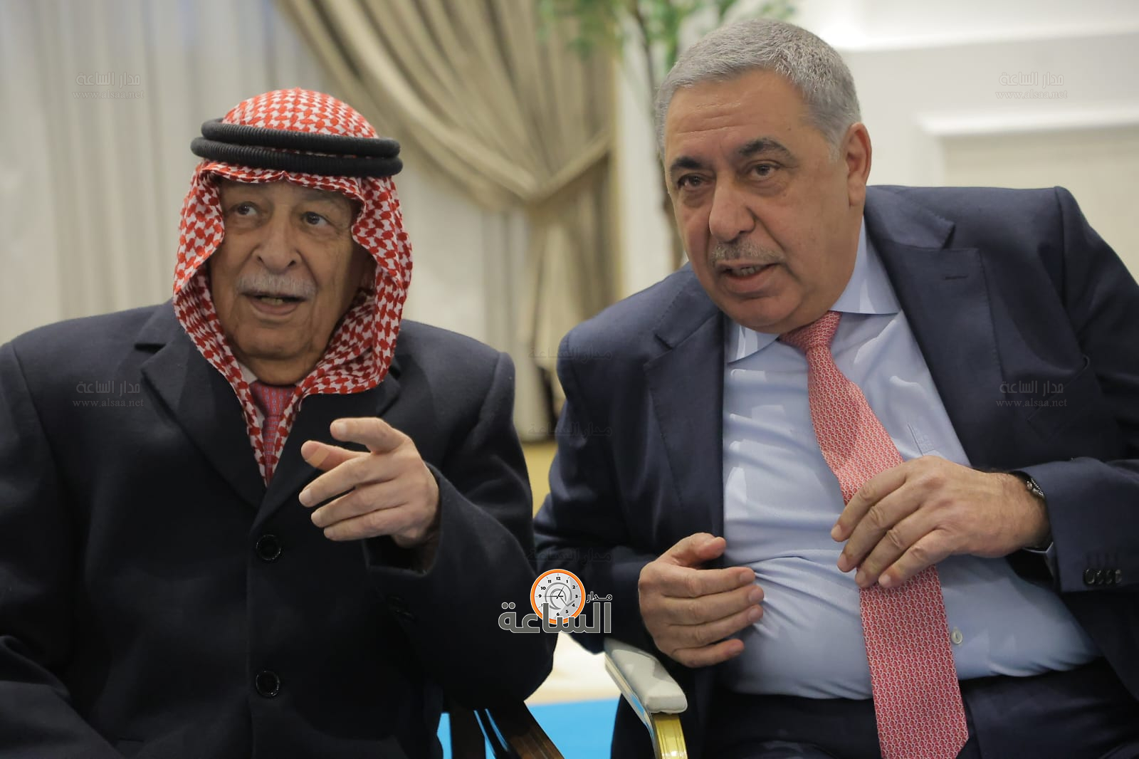 Madar Al-Saa Images 0.04307040270289719