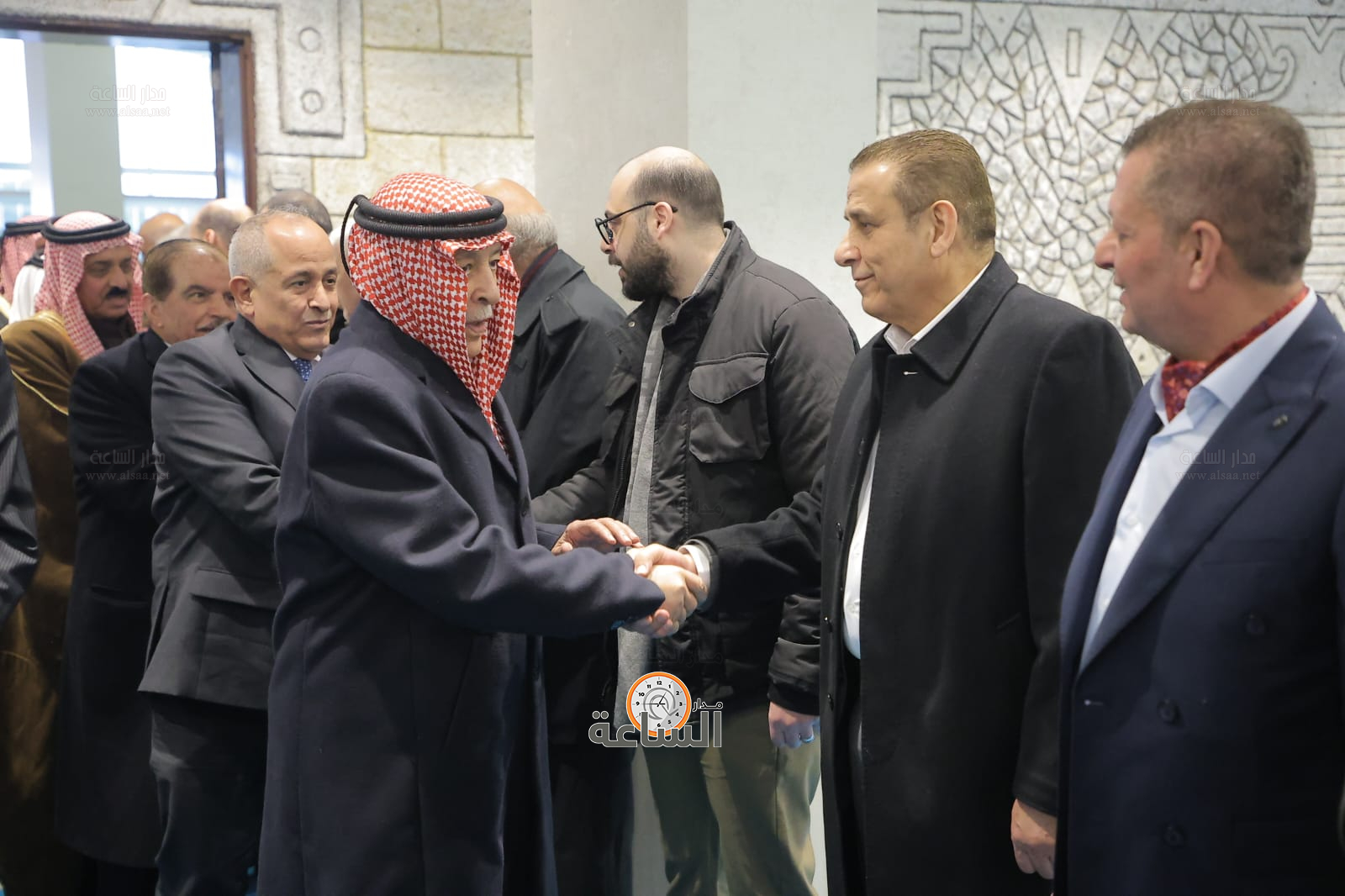 Madar Al-Saa Images 0.923281331043023