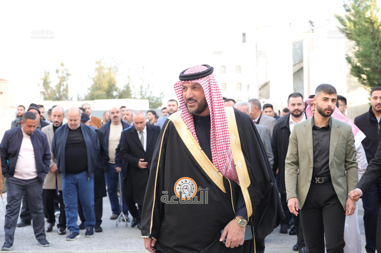 Madar Al-Saa Images 0.14430584043617367