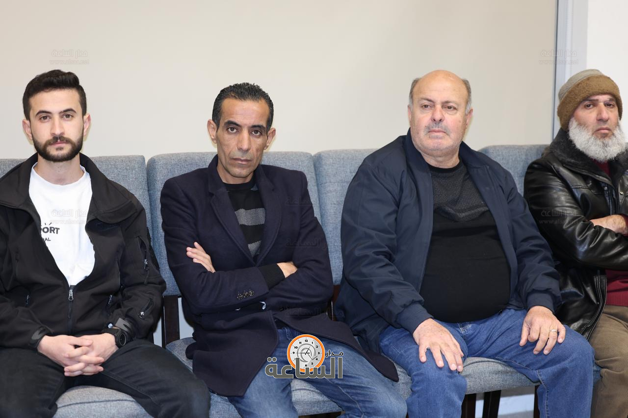 Madar Al-Saa Images 0.3912875856804672