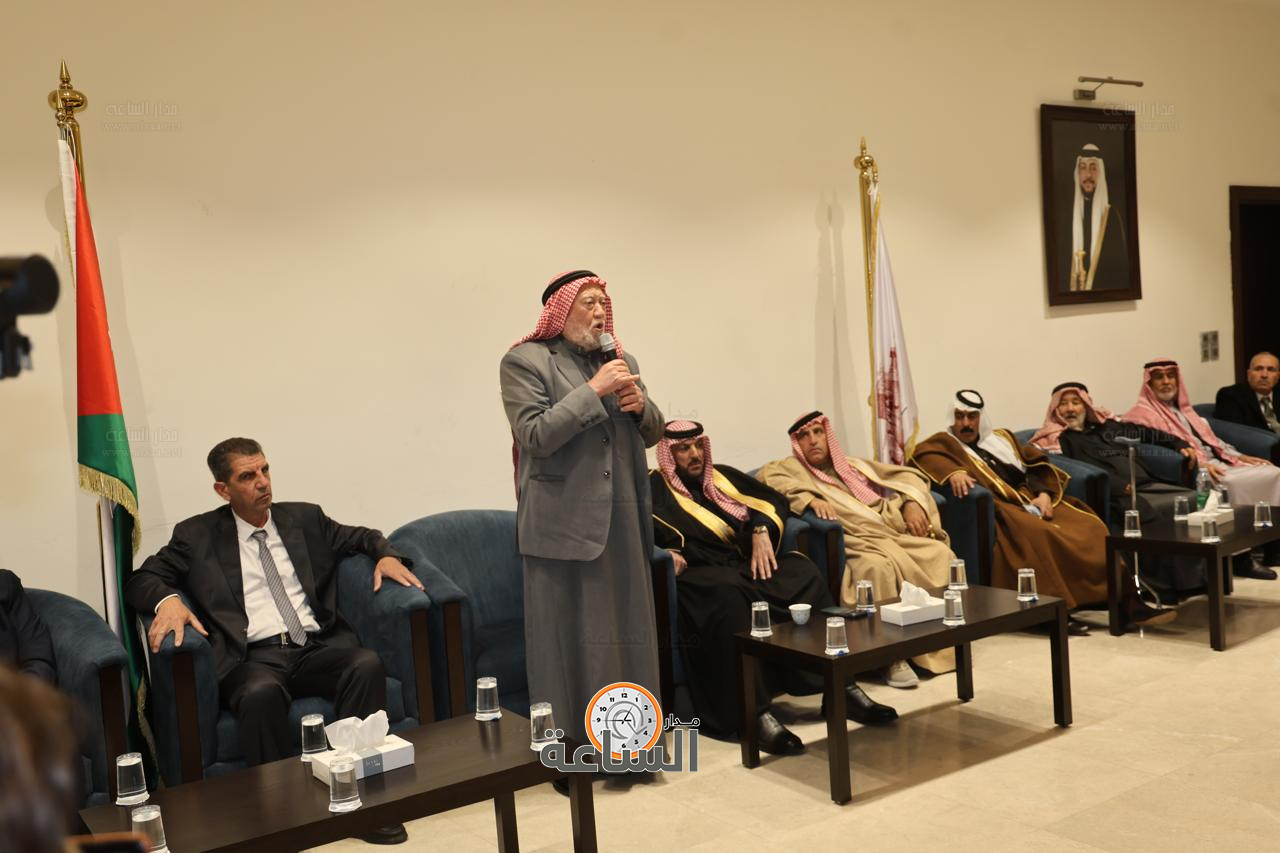 Madar Al-Saa Images 0.8173535844777106