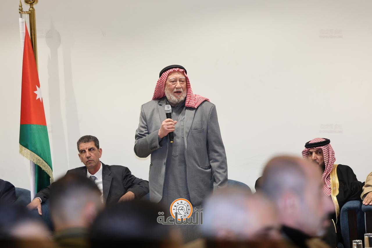 Madar Al-Saa Images 0.8428161900197854