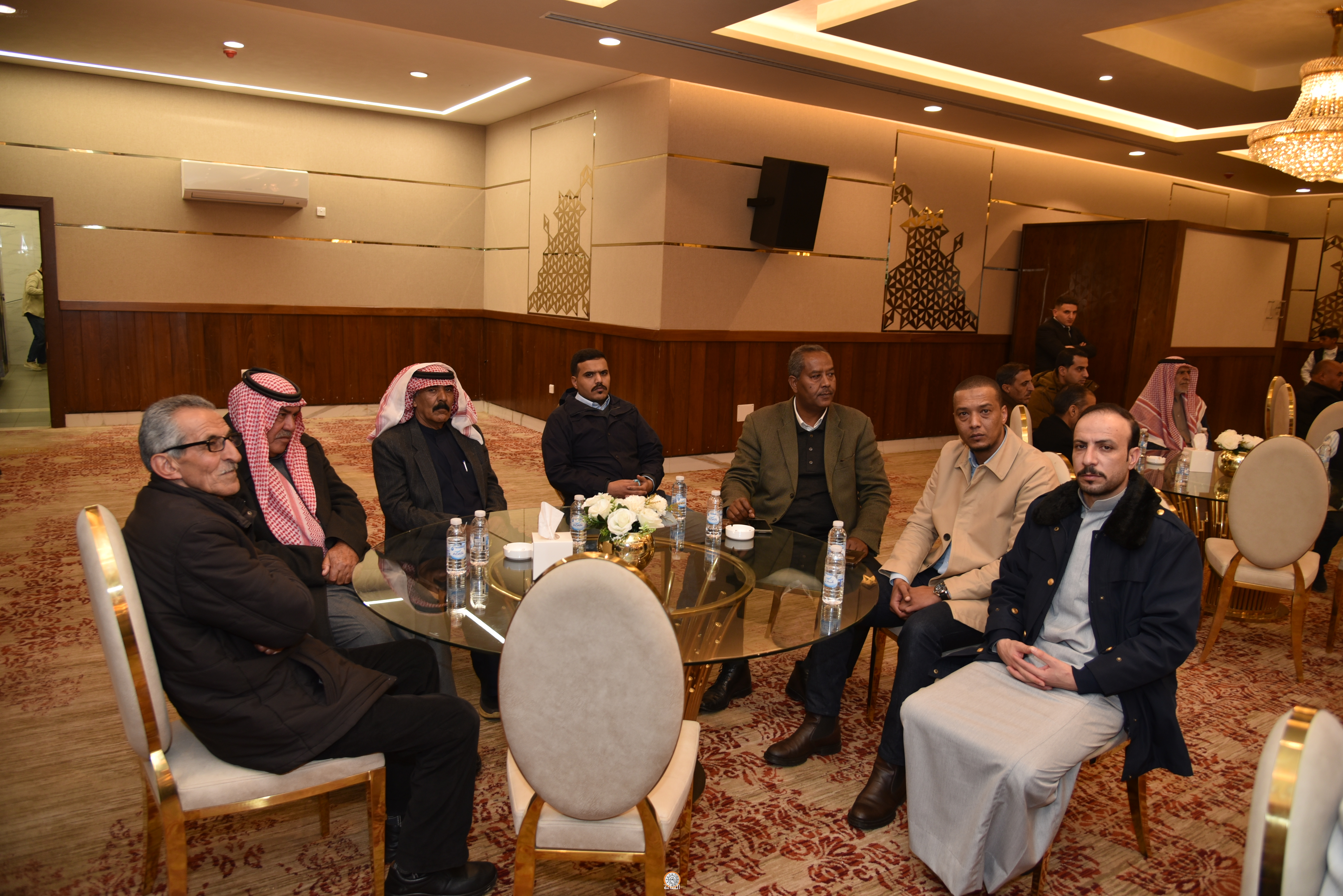 Madar Al-Saa Images 0.8889752317099833