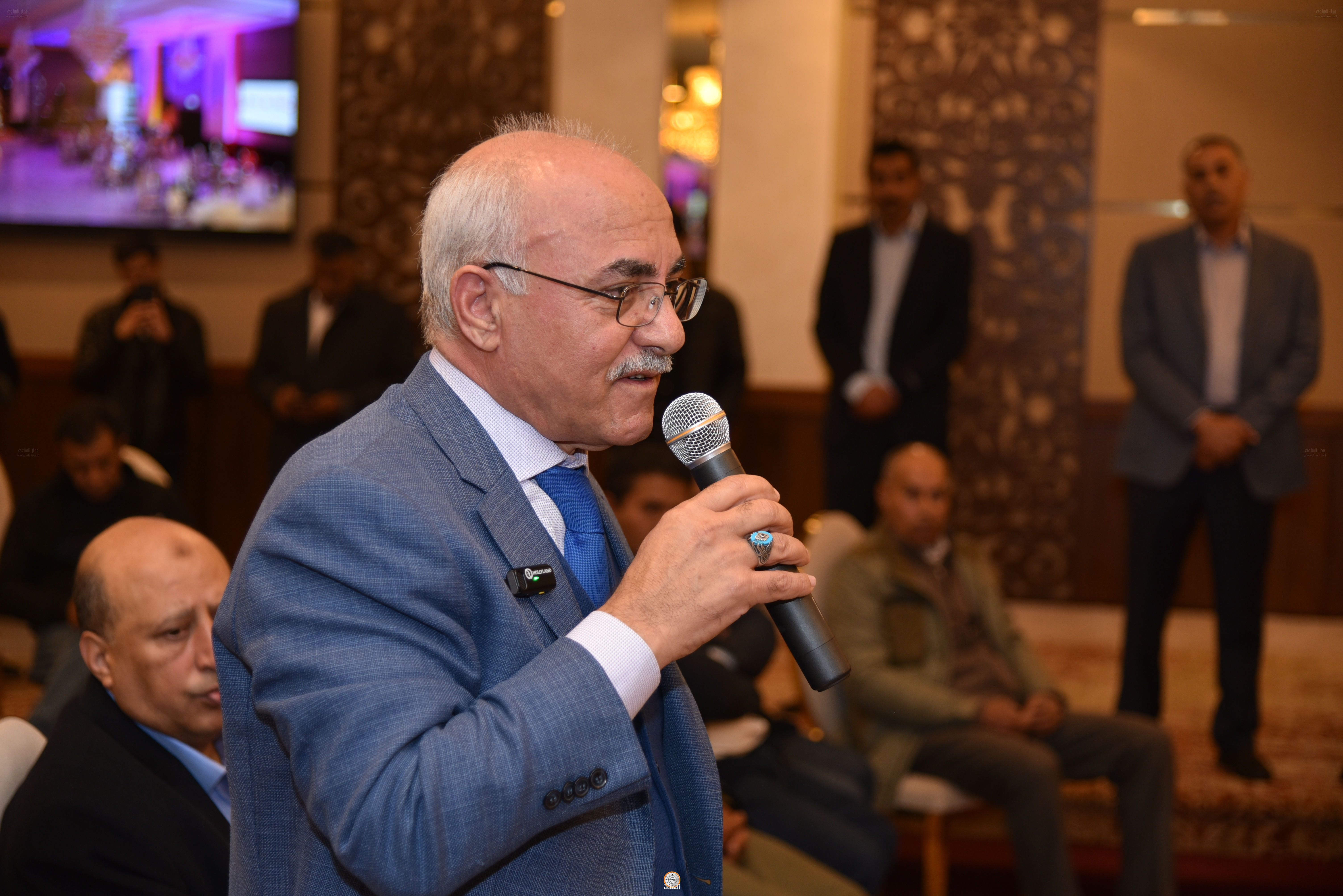 Madar Al-Saa Images 0.042405820339150524