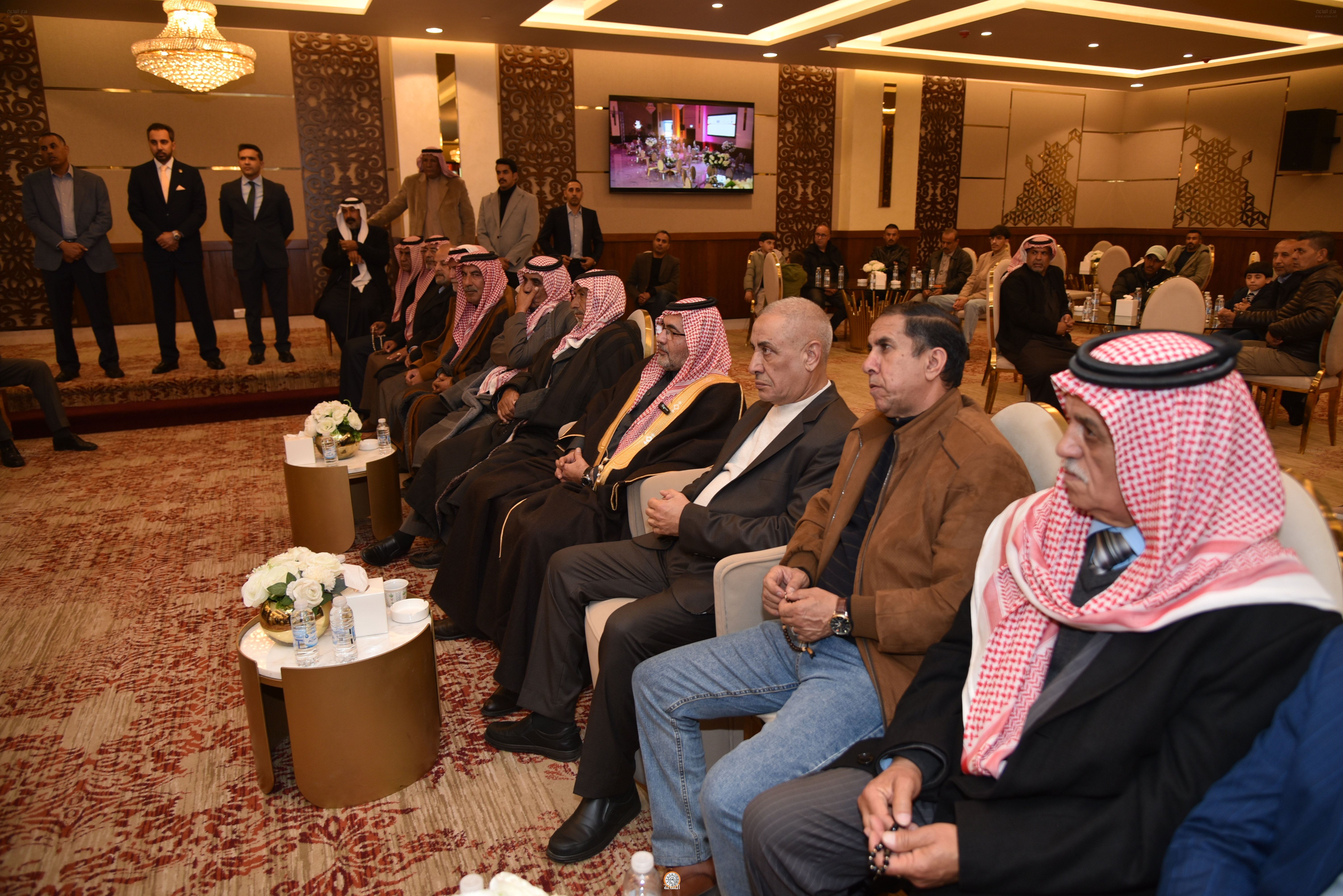 Madar Al-Saa Images 0.5014355331252625