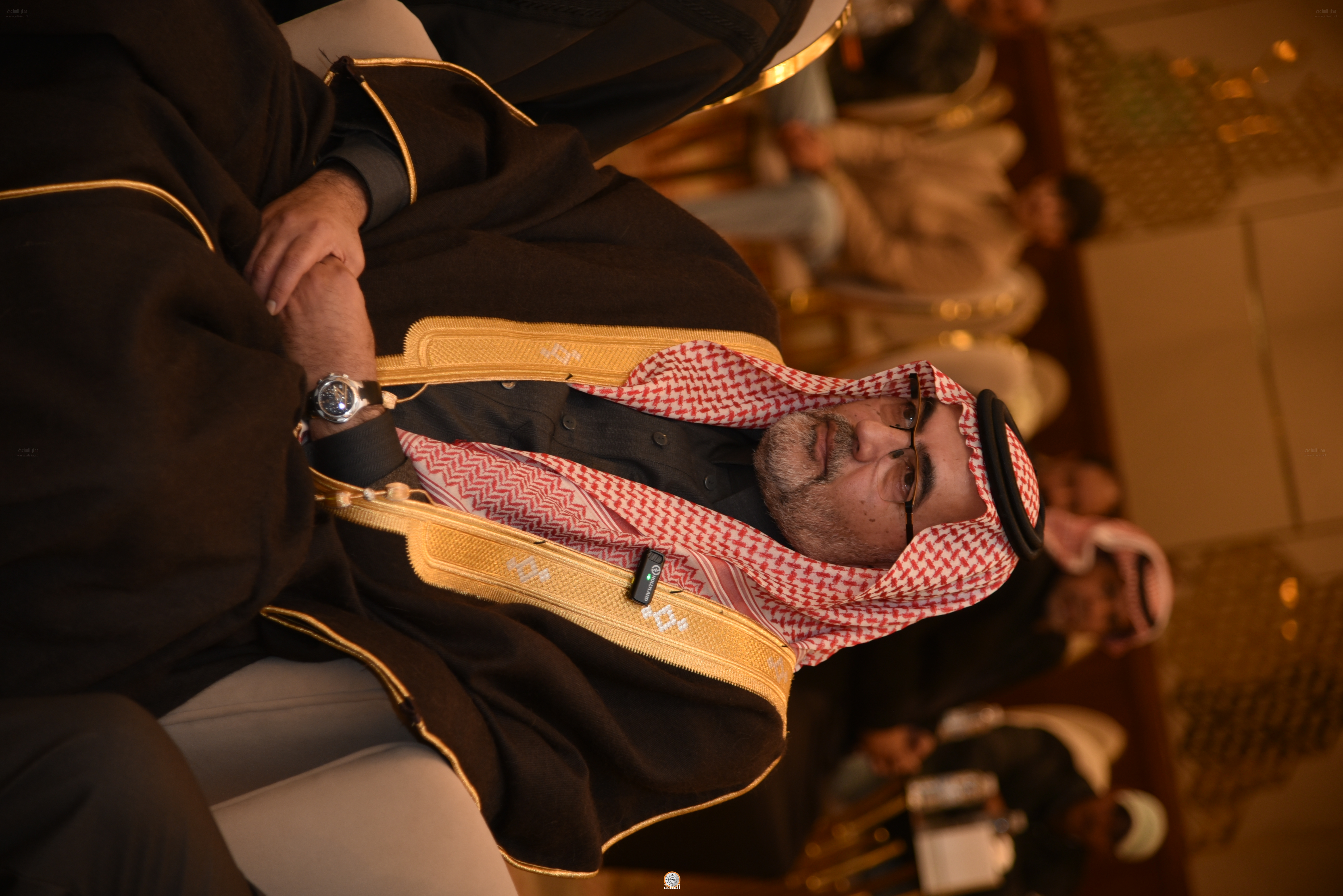 Madar Al-Saa Images 0.05011550641343643