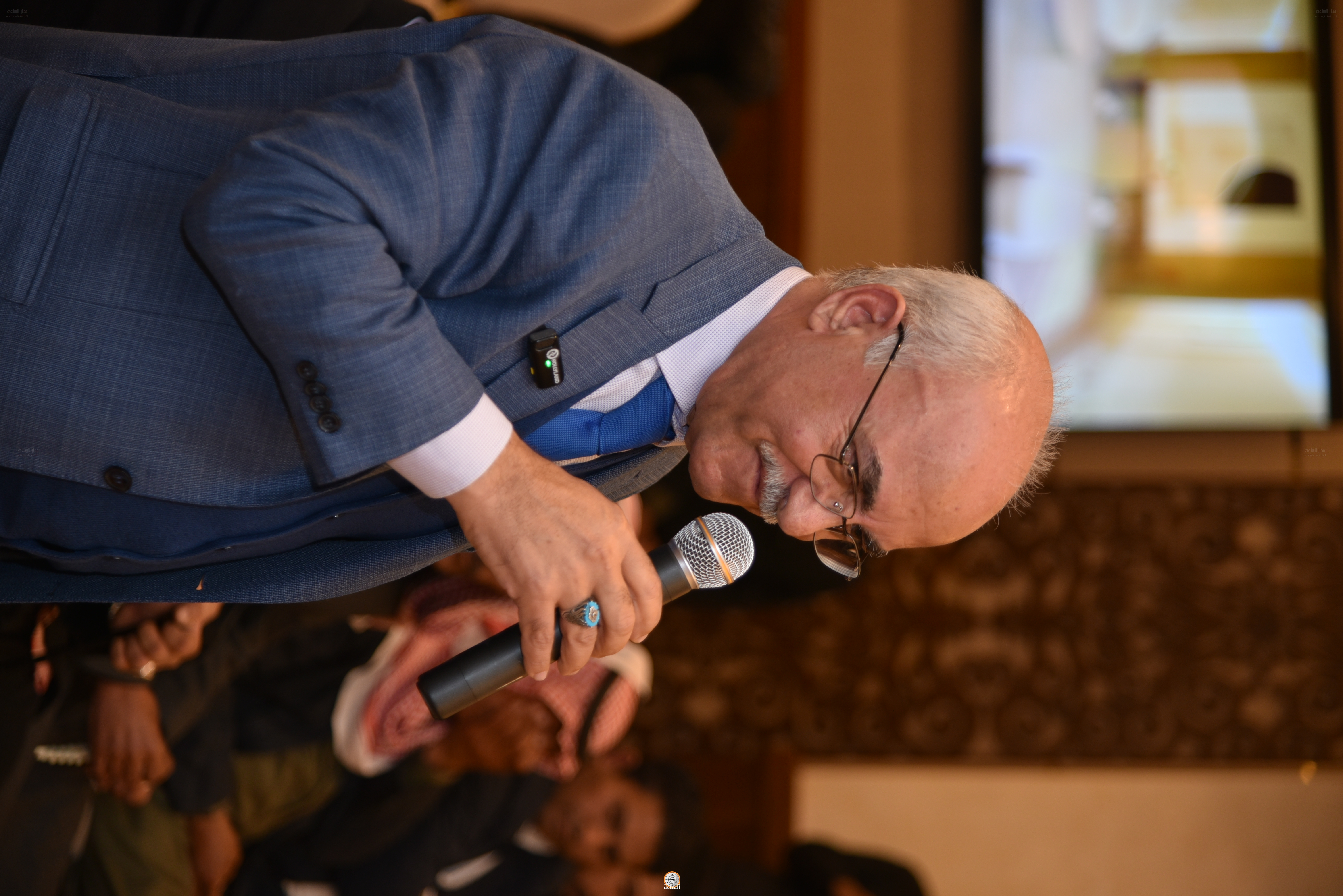 Madar Al-Saa Images 0.1358997937664086