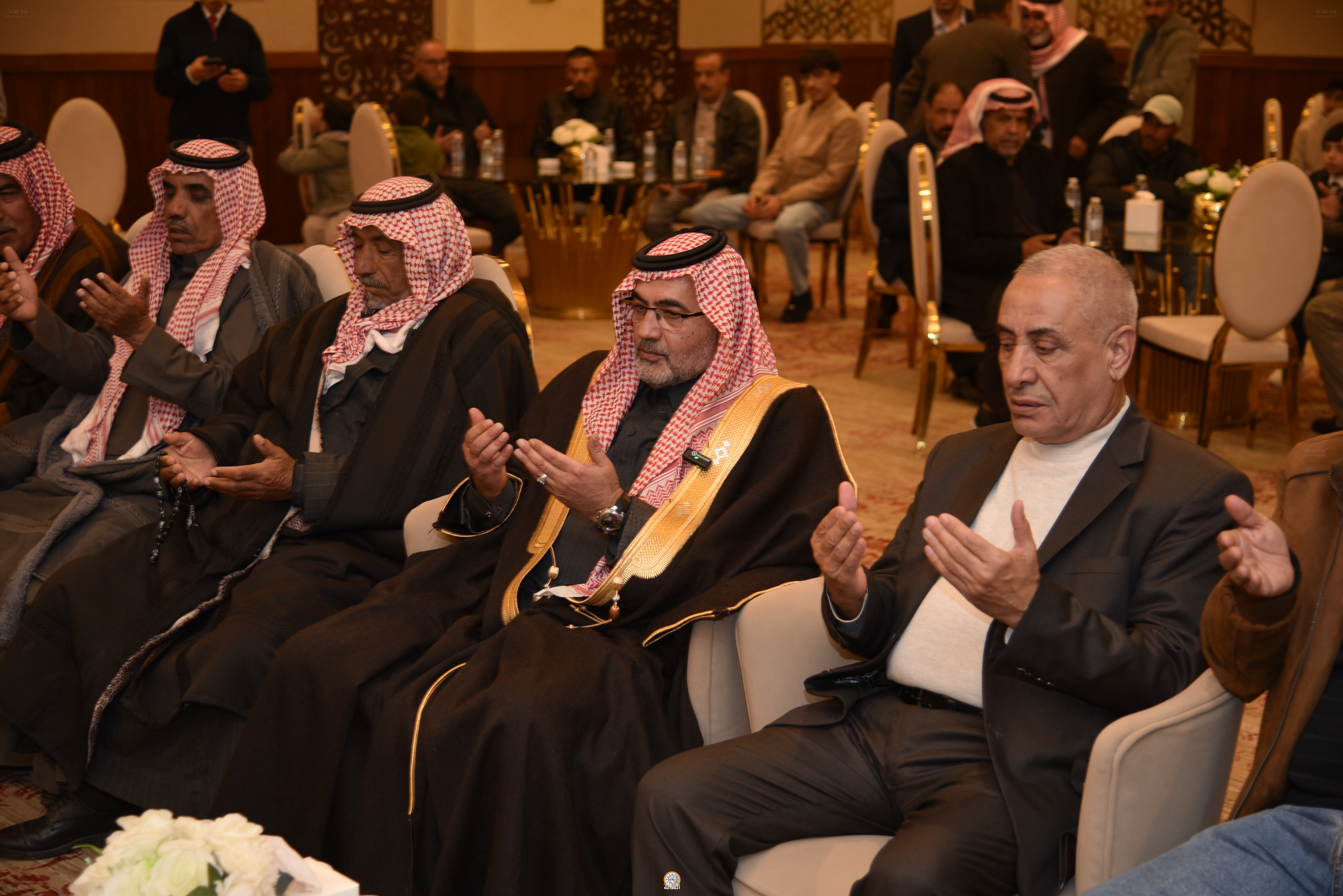 Madar Al-Saa Images 0.1371770610603681