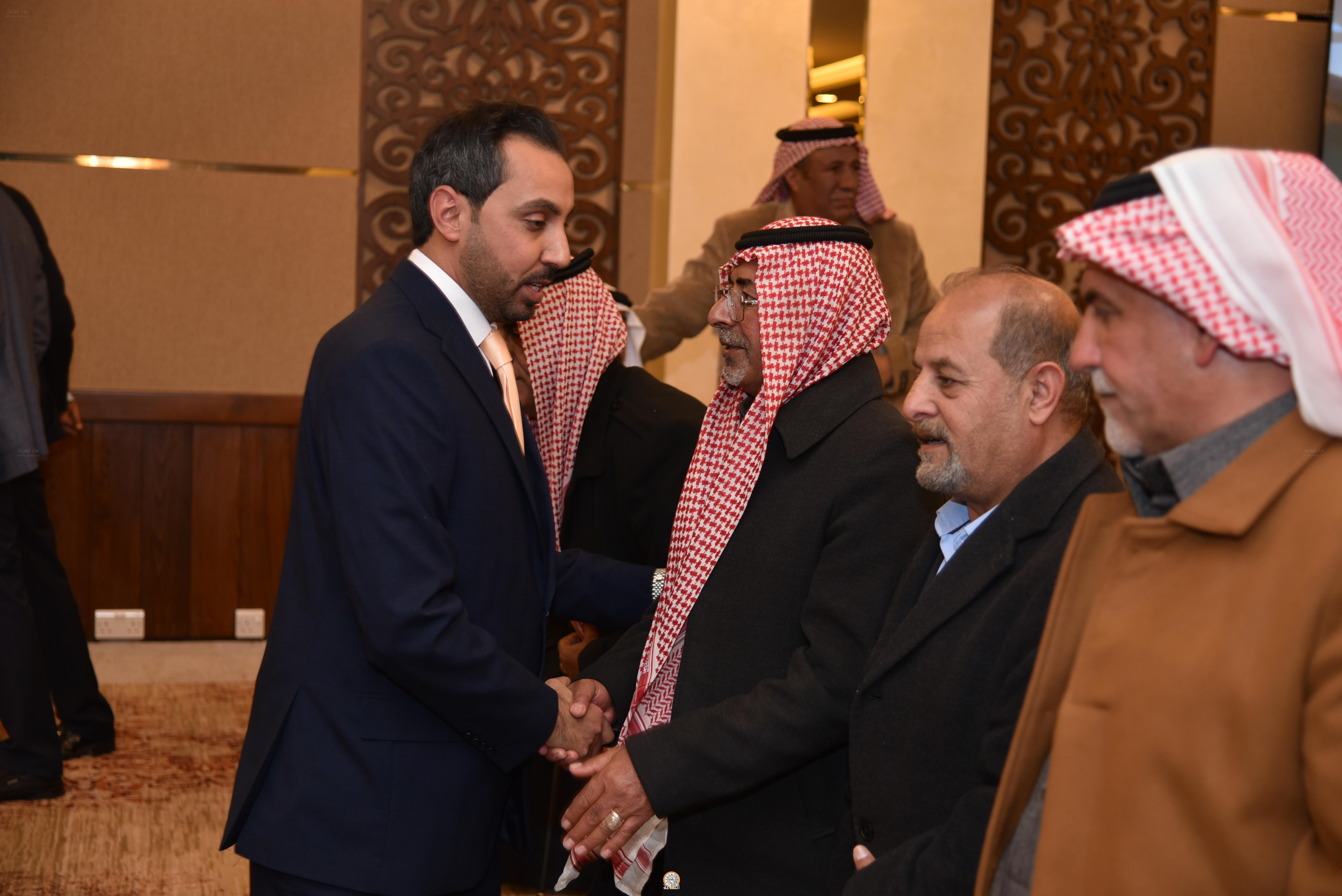 Madar Al-Saa Images 0.29398339806874907