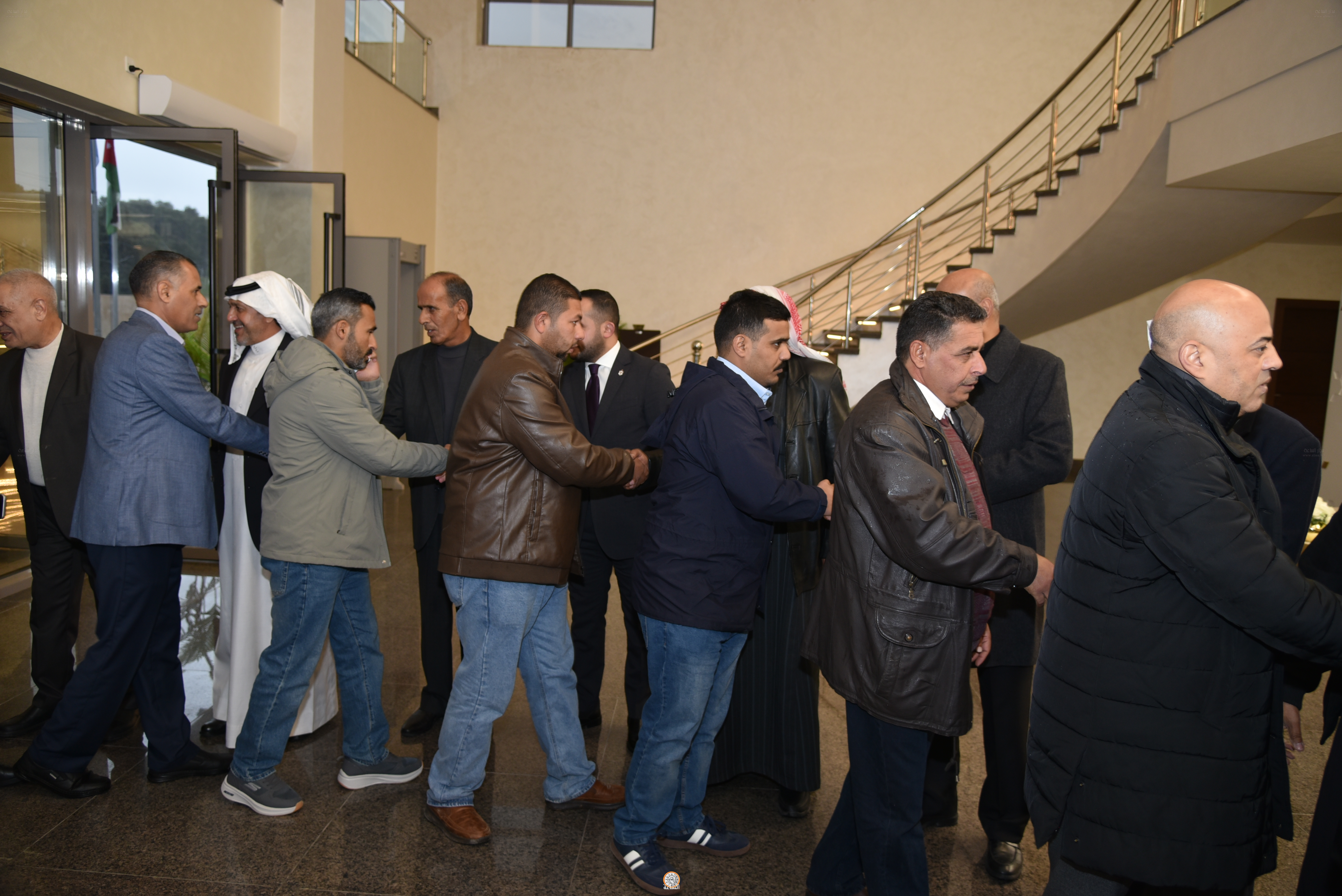 Madar Al-Saa Images 0.8882002141534393