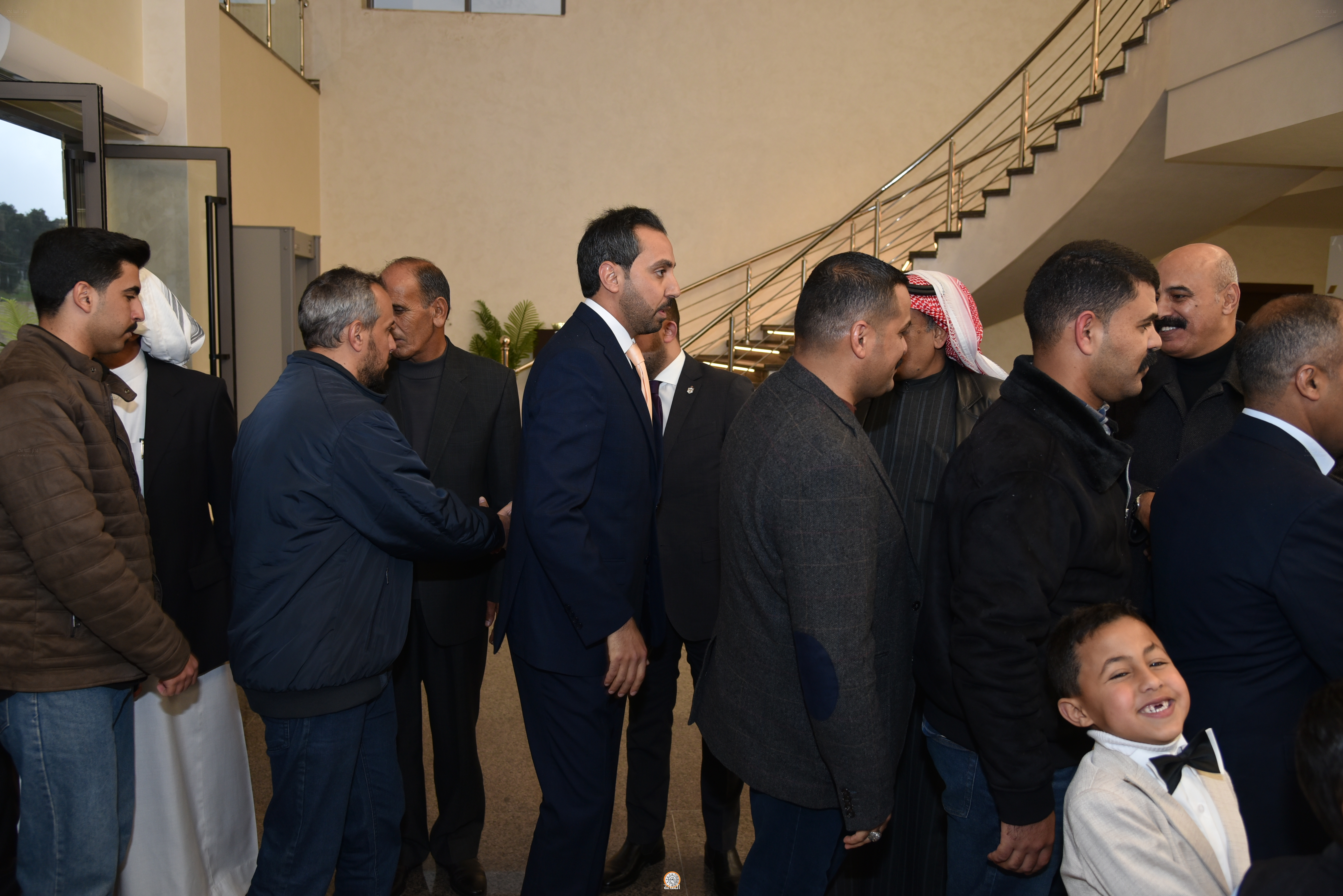 Madar Al-Saa Images 0.17141047049551528