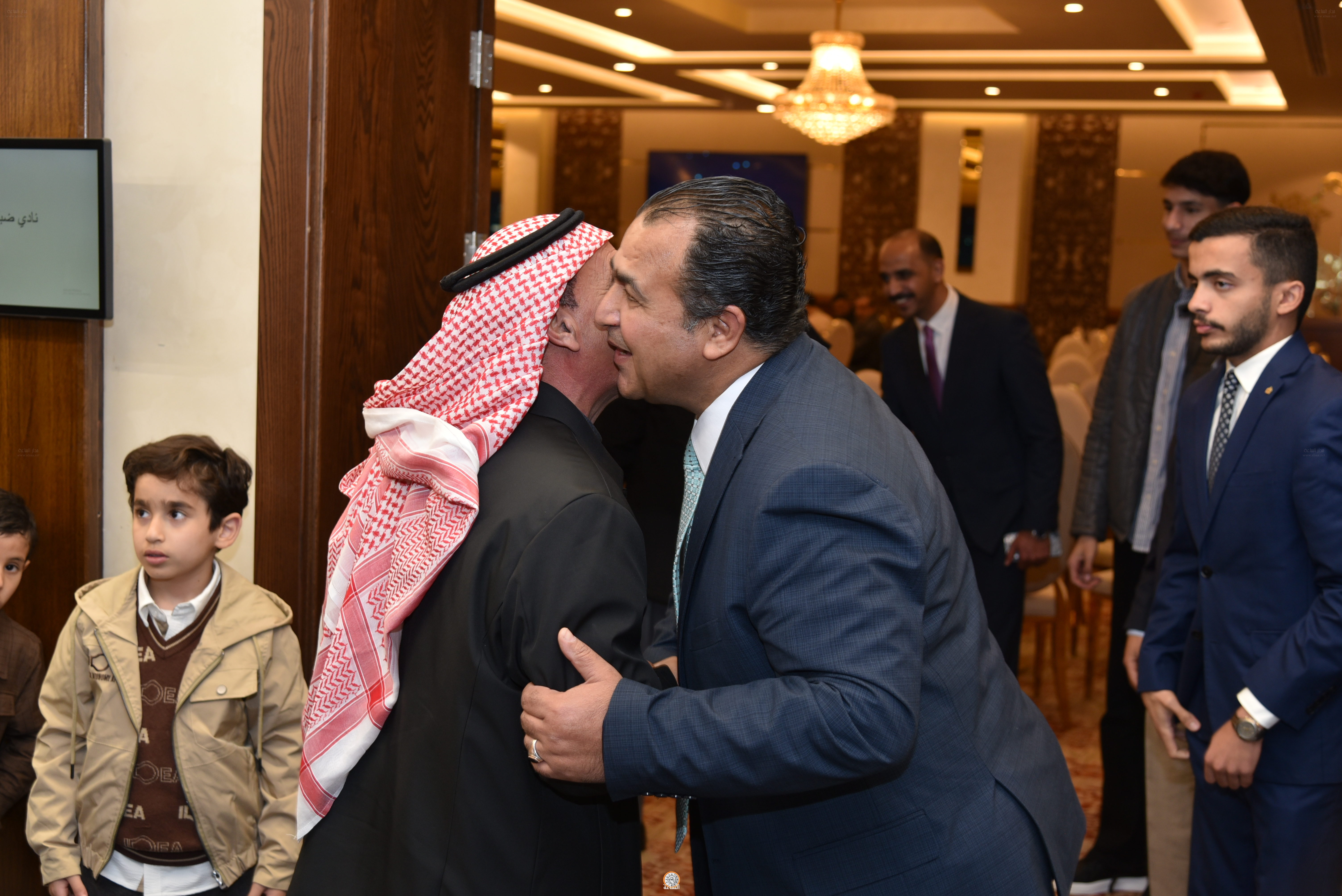 Madar Al-Saa Images 0.5443021905353528