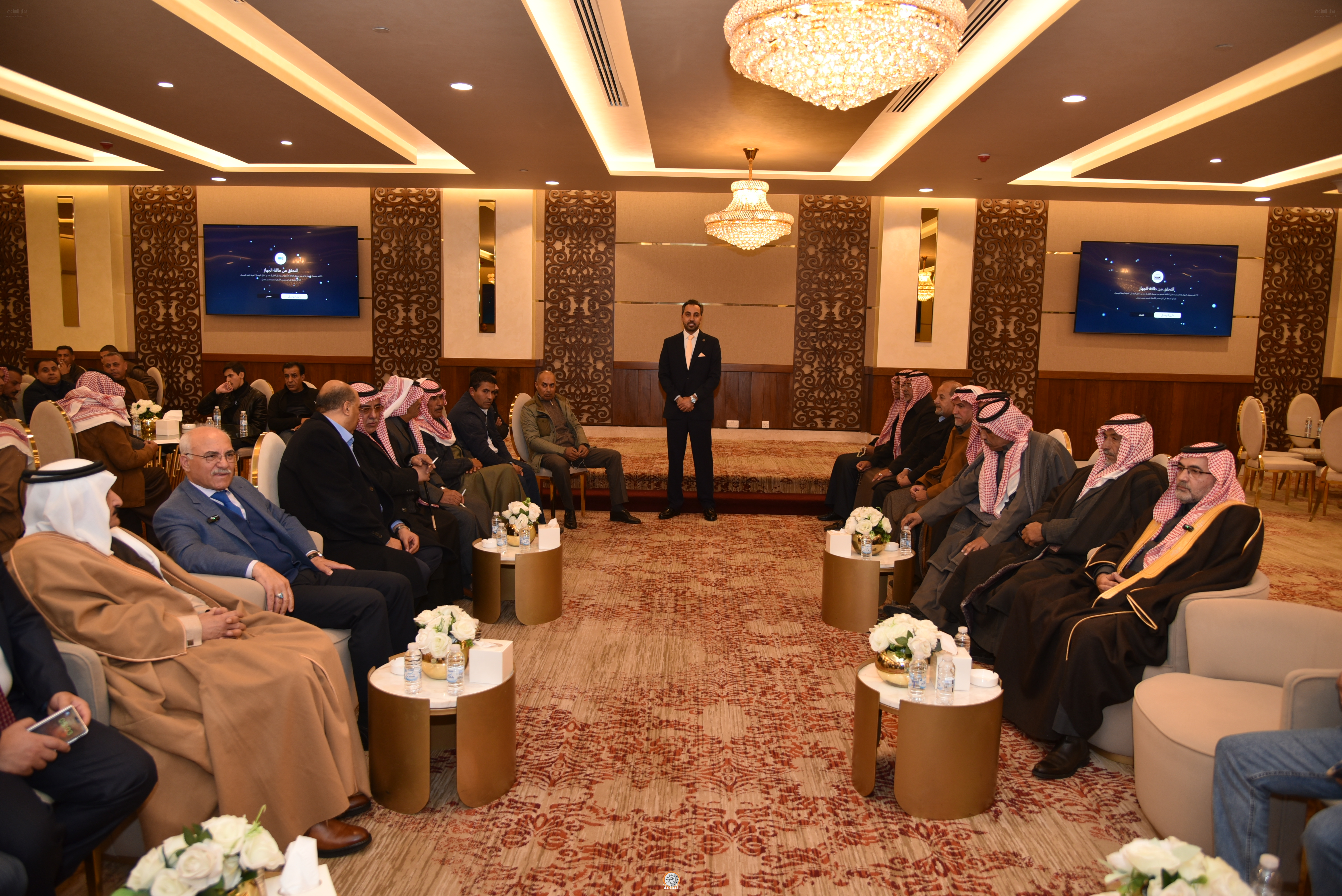 Madar Al-Saa Images 0.05362742323832426