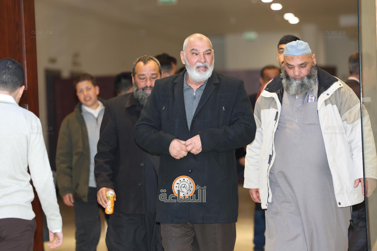 Madar Al-Saa Images 0.0007535424519582445