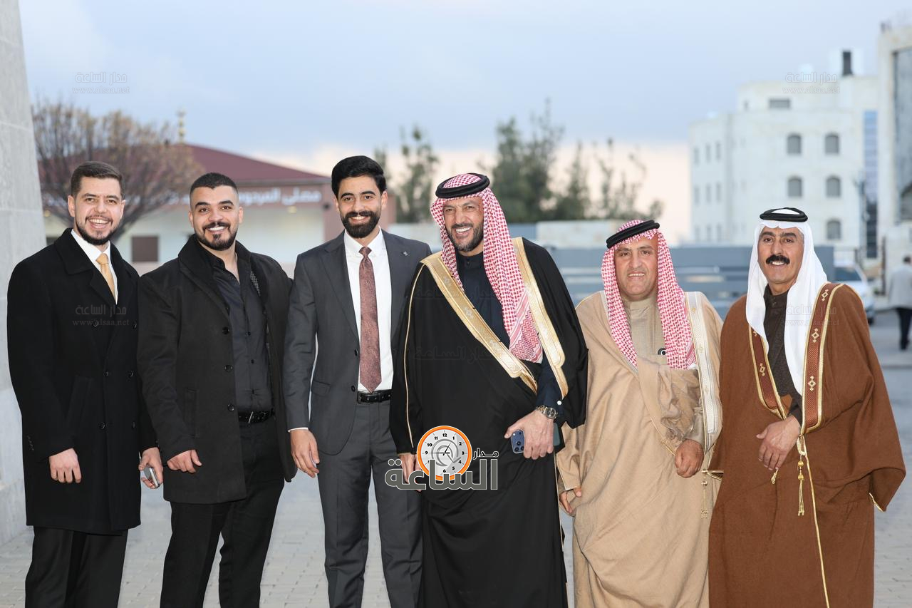 Madar Al-Saa Images 0.4239530336004993