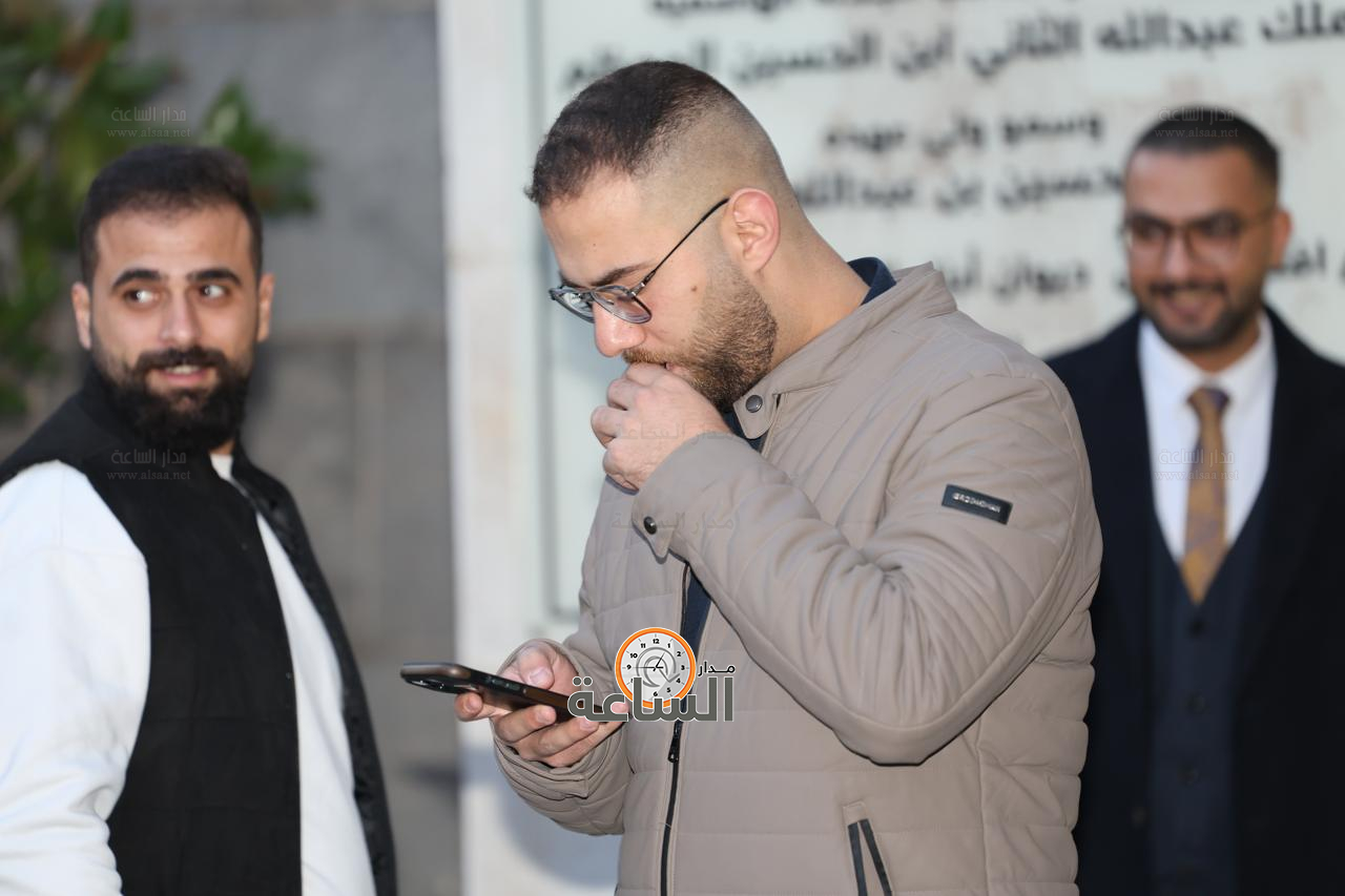 Madar Al-Saa Images 0.3262501145297054