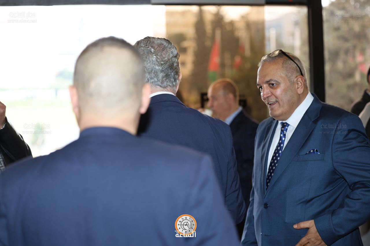 Madar Al-Saa Images 0.600516397170208