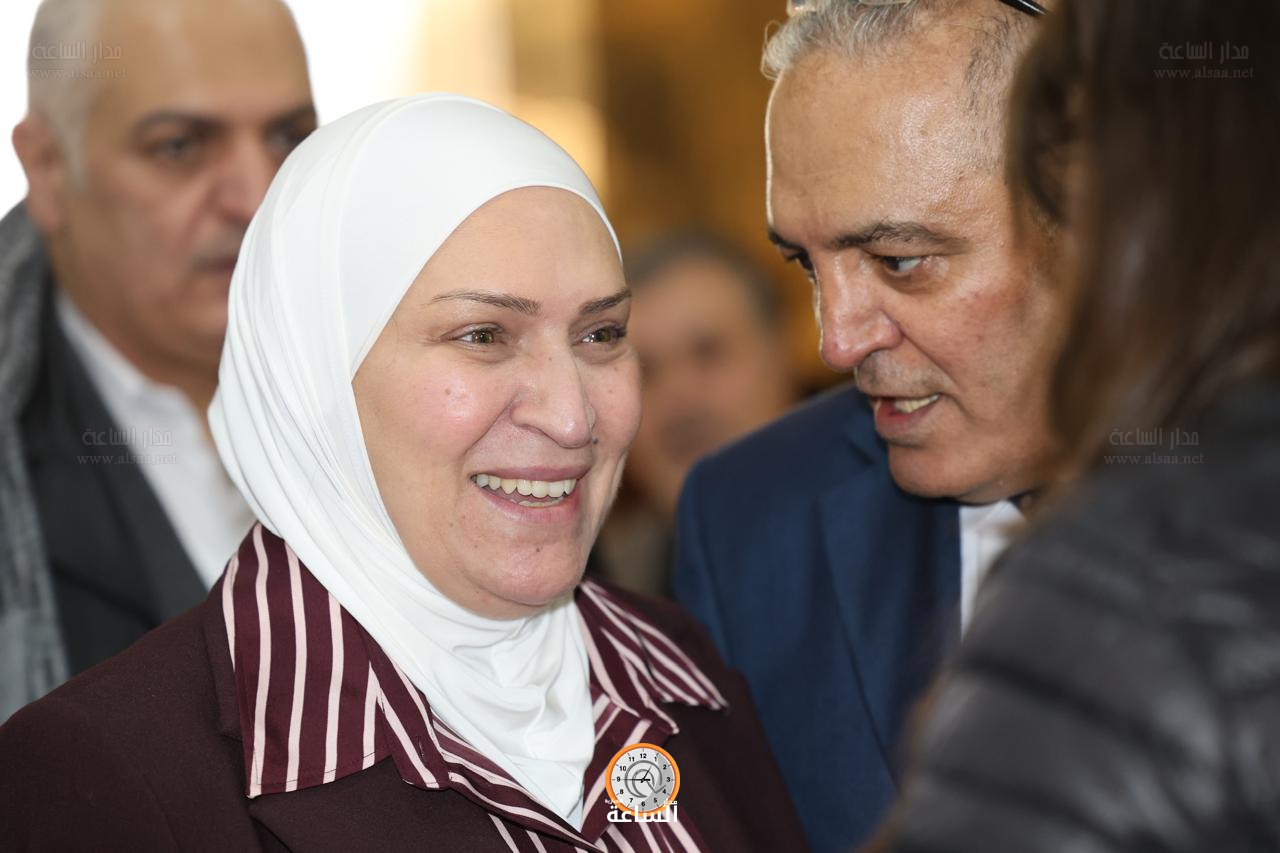 Madar Al-Saa Images 0.8741695097767972