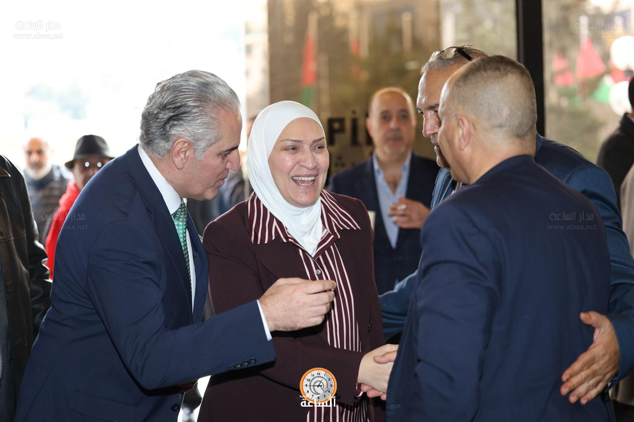 Madar Al-Saa Images 0.5808767448775956