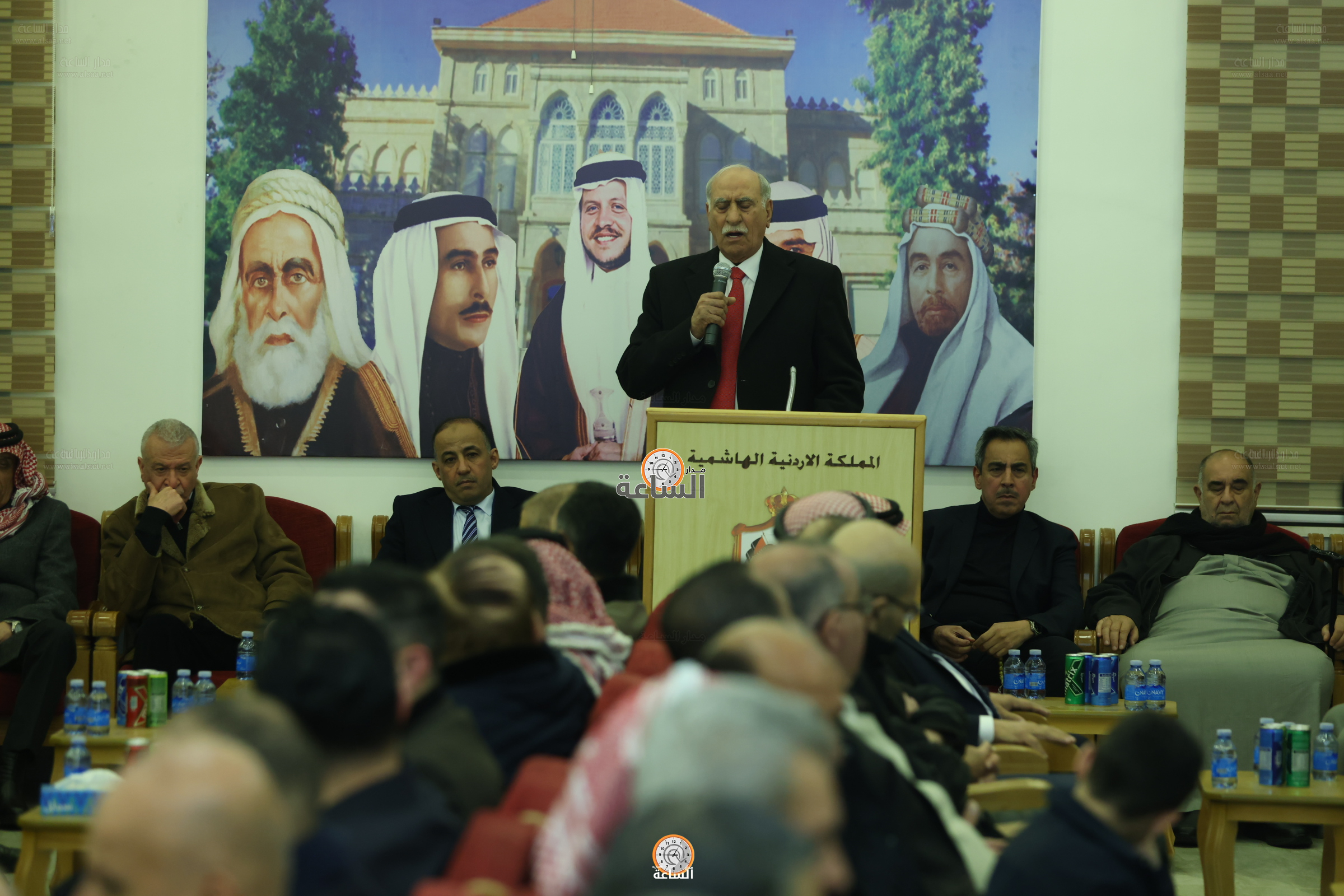 Madar Al-Saa Images 0.48252496495794617