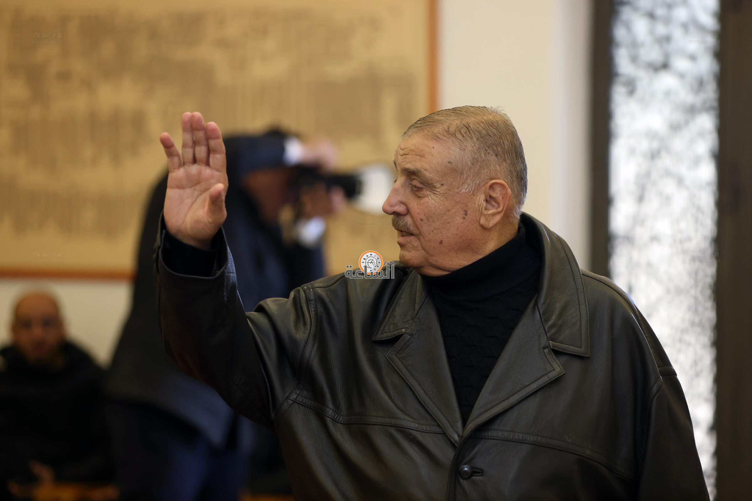 Madar Al-Saa Images 0.12700329239393848