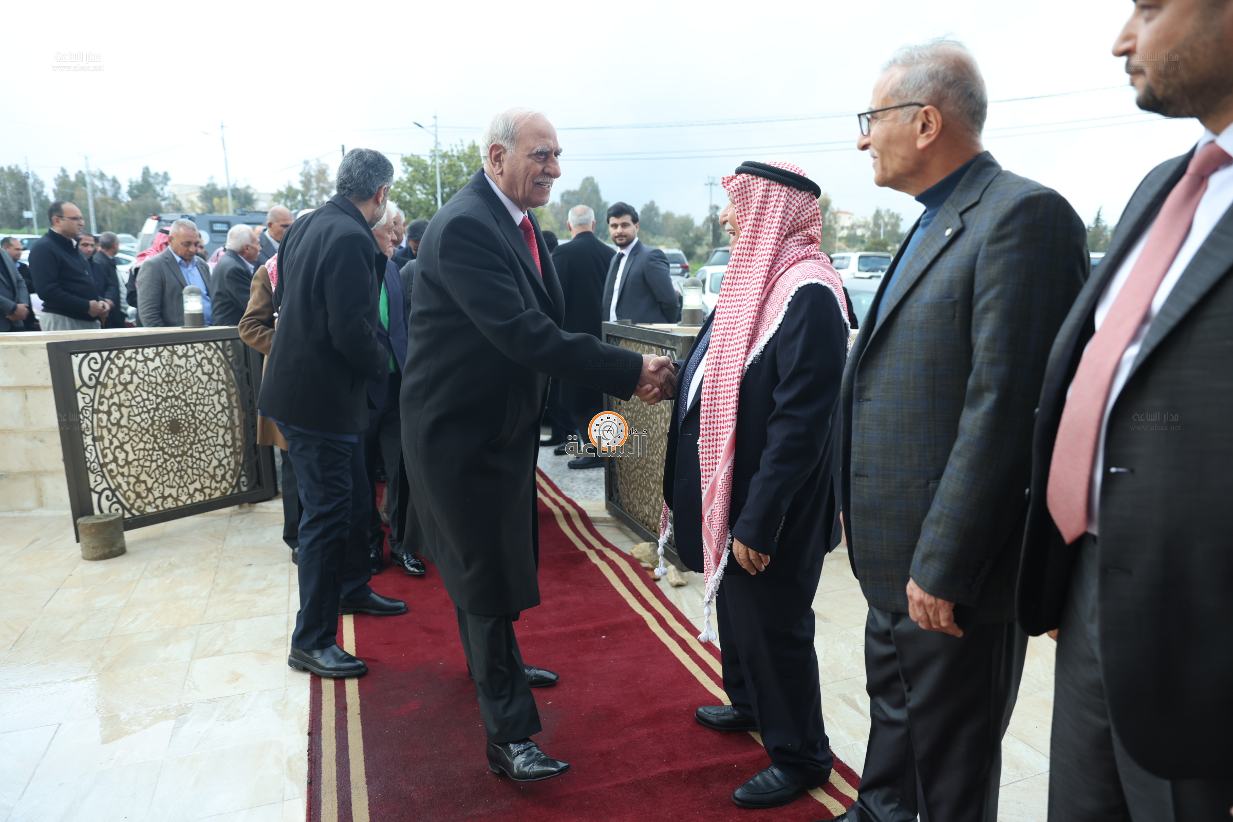 Madar Al-Saa Images 0.49238100667845575