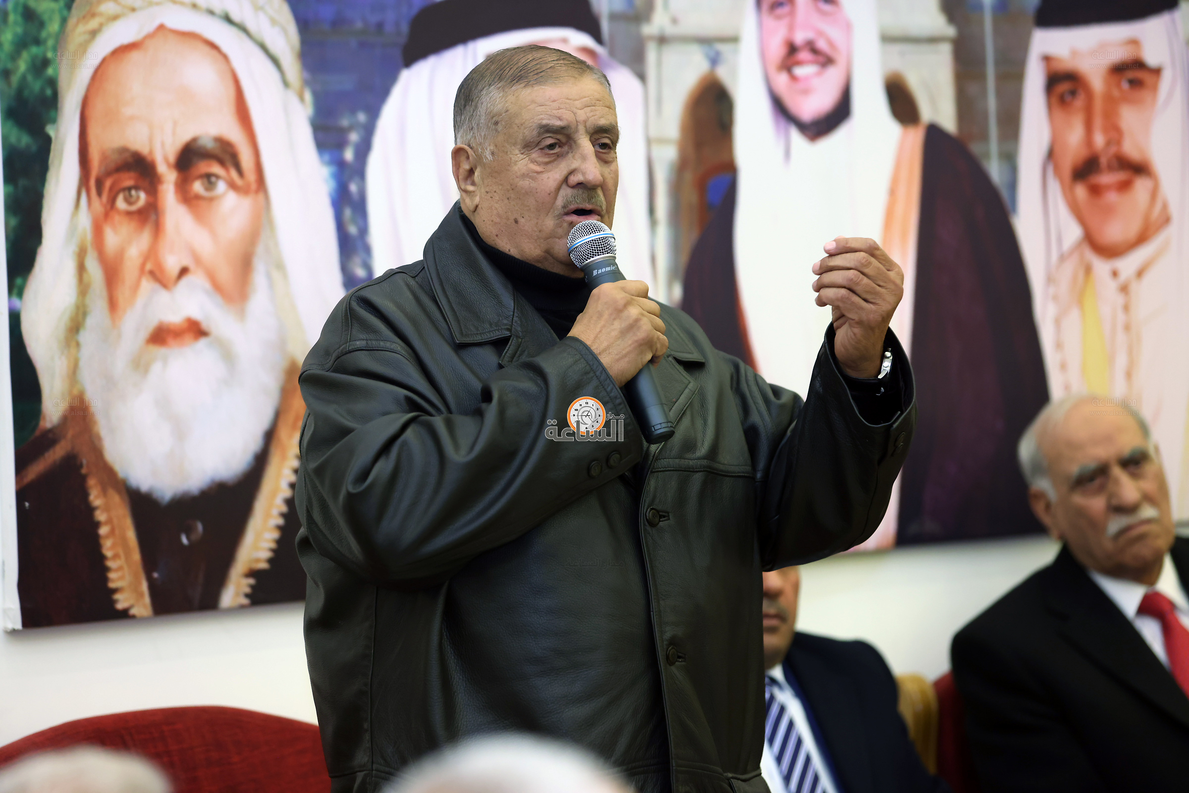 Madar Al-Saa Images 0.3886735619874323