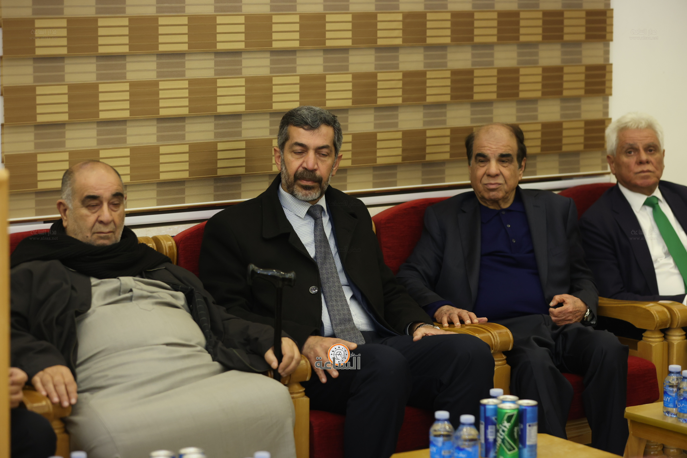 Madar Al-Saa Images 0.32120370839446066