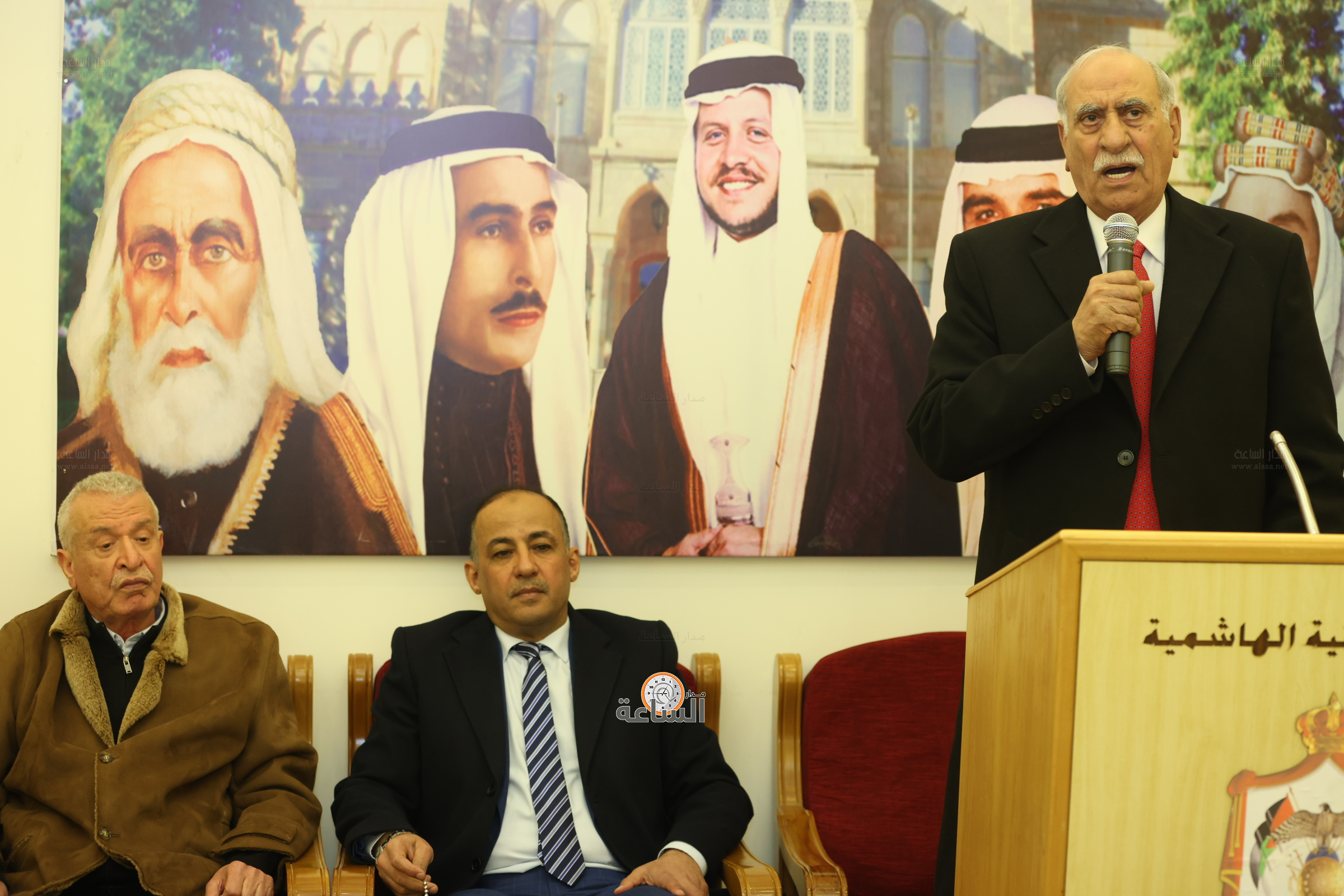 Madar Al-Saa Images 0.012765338728714437