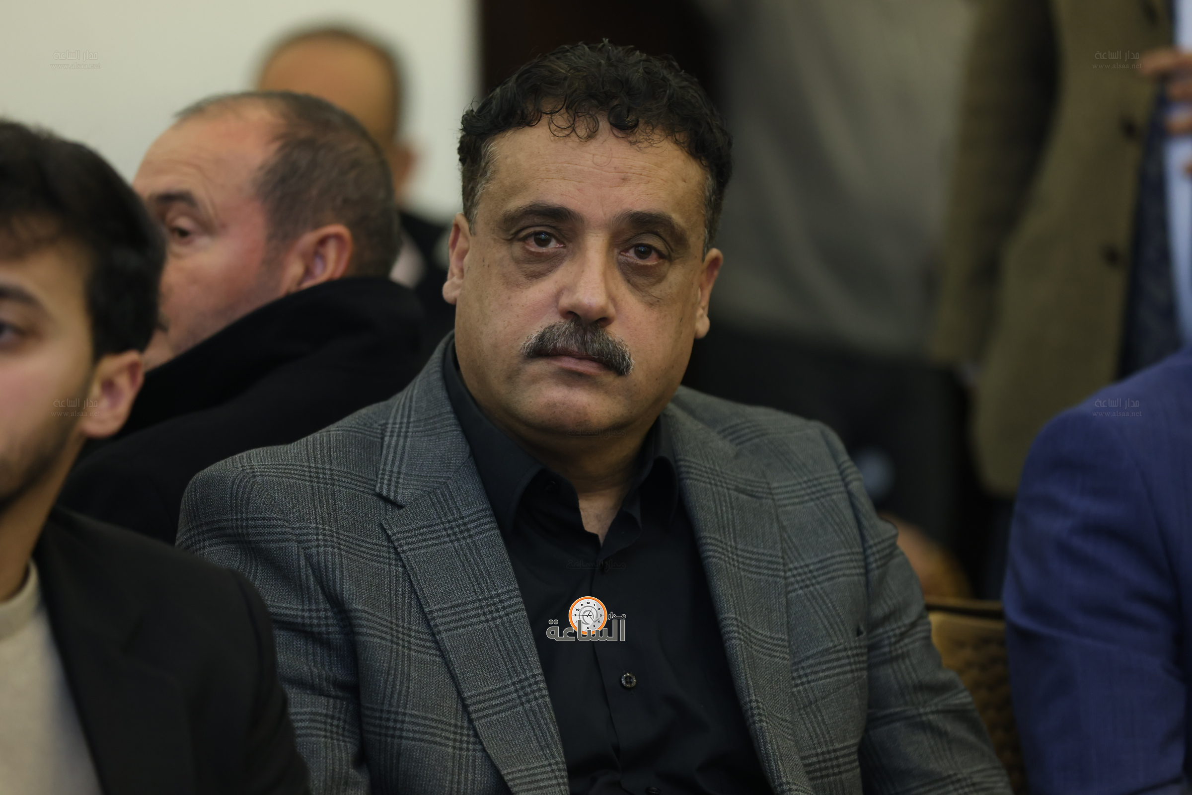 Madar Al-Saa Images 0.42012879396623726