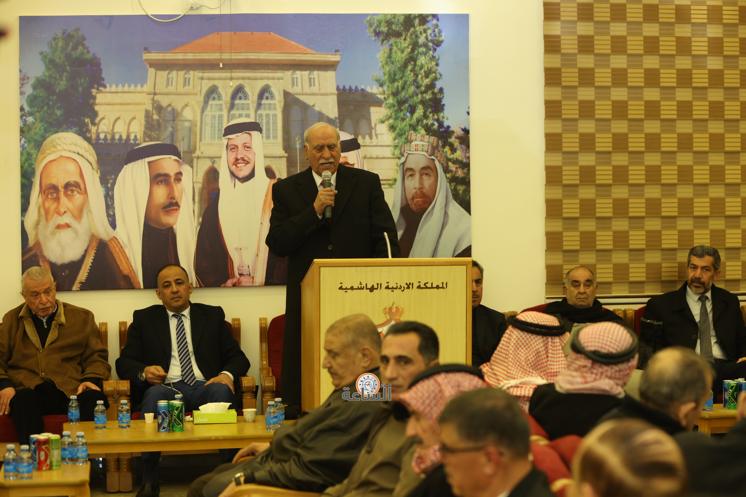 Madar Al-Saa Images 0.39941658657661383