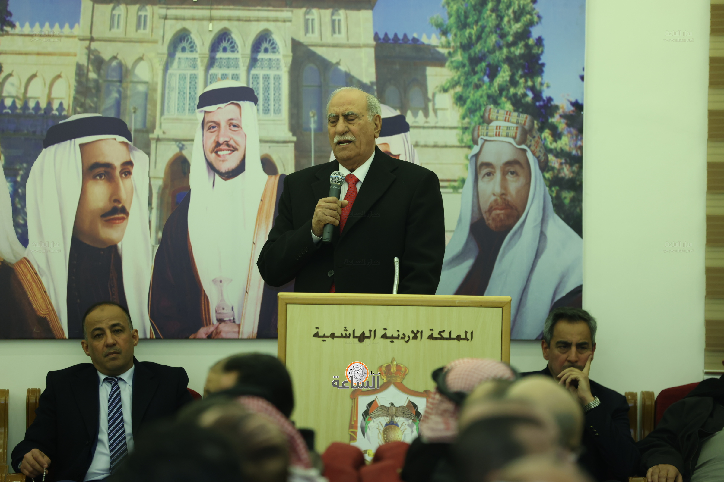 Madar Al-Saa Images 0.029320447773282243