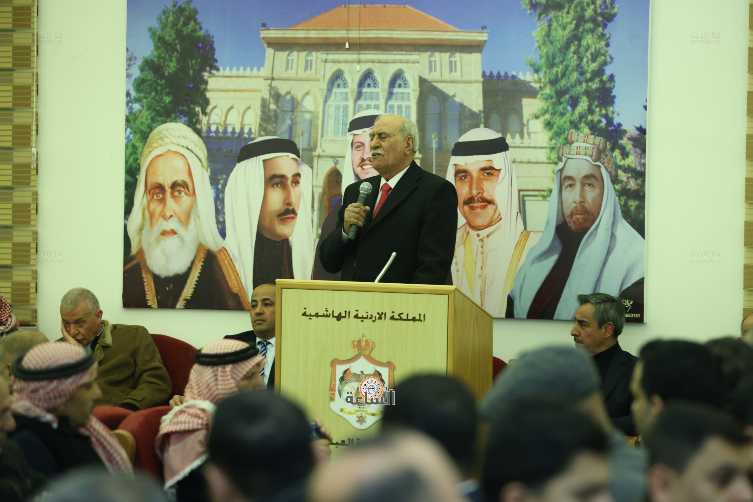 Madar Al-Saa Images 0.5605791116339919