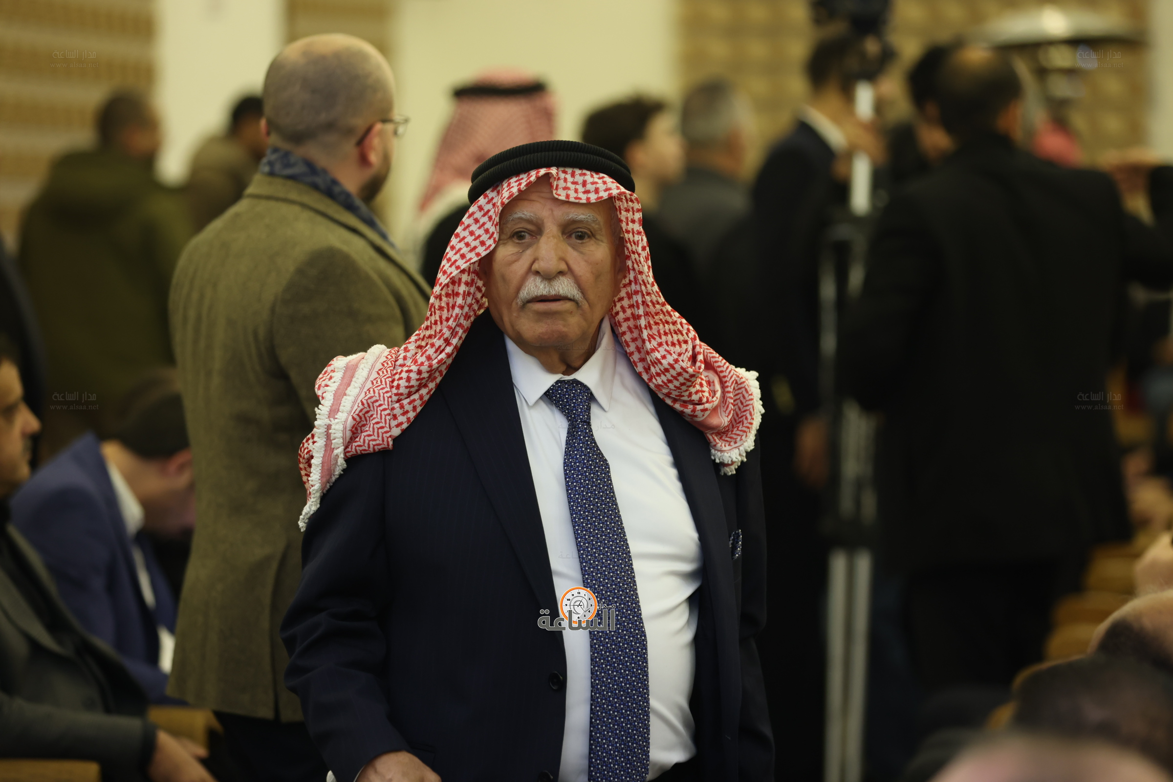 Madar Al-Saa Images 0.6965334385900763