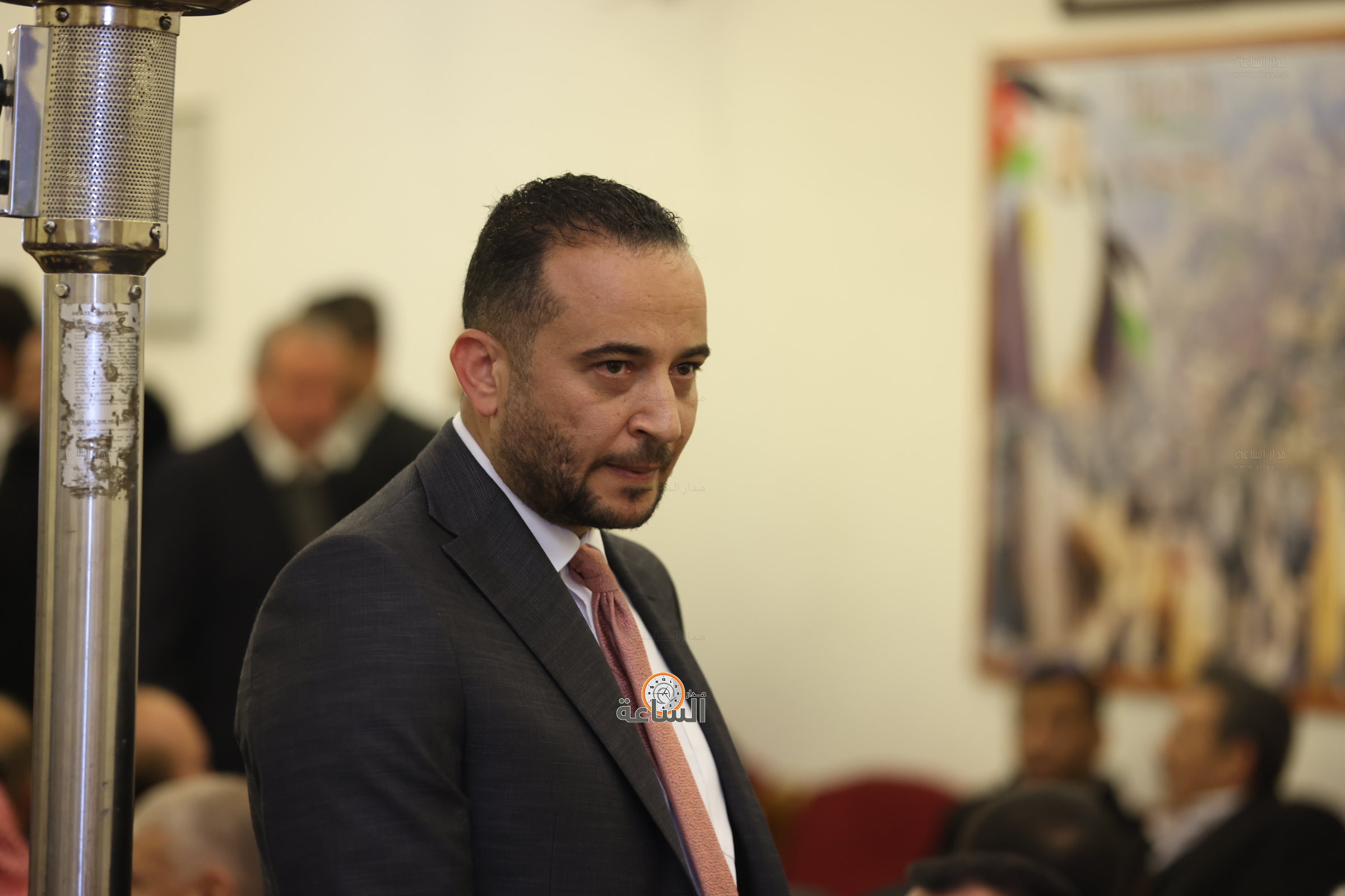 Madar Al-Saa Images 0.3042315898111232