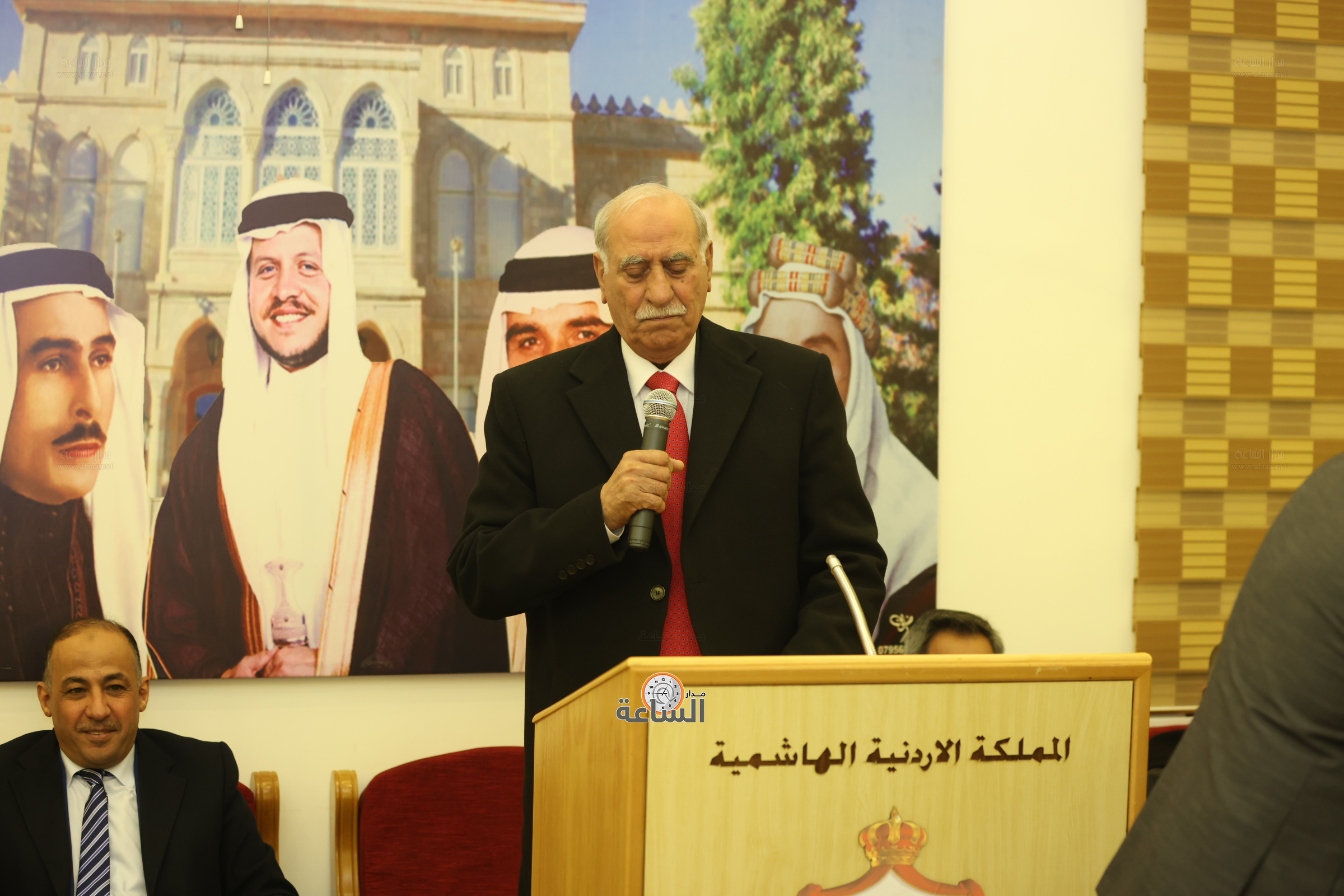 Madar Al-Saa Images 0.8334497888854322