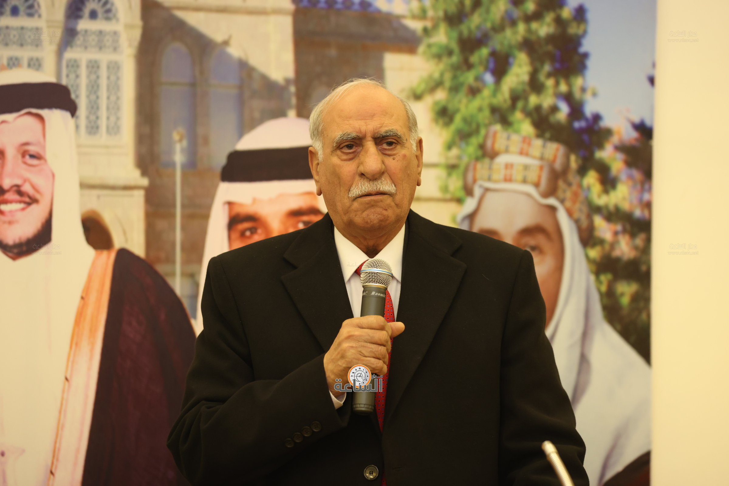 Madar Al-Saa Images 0.38806418011457455