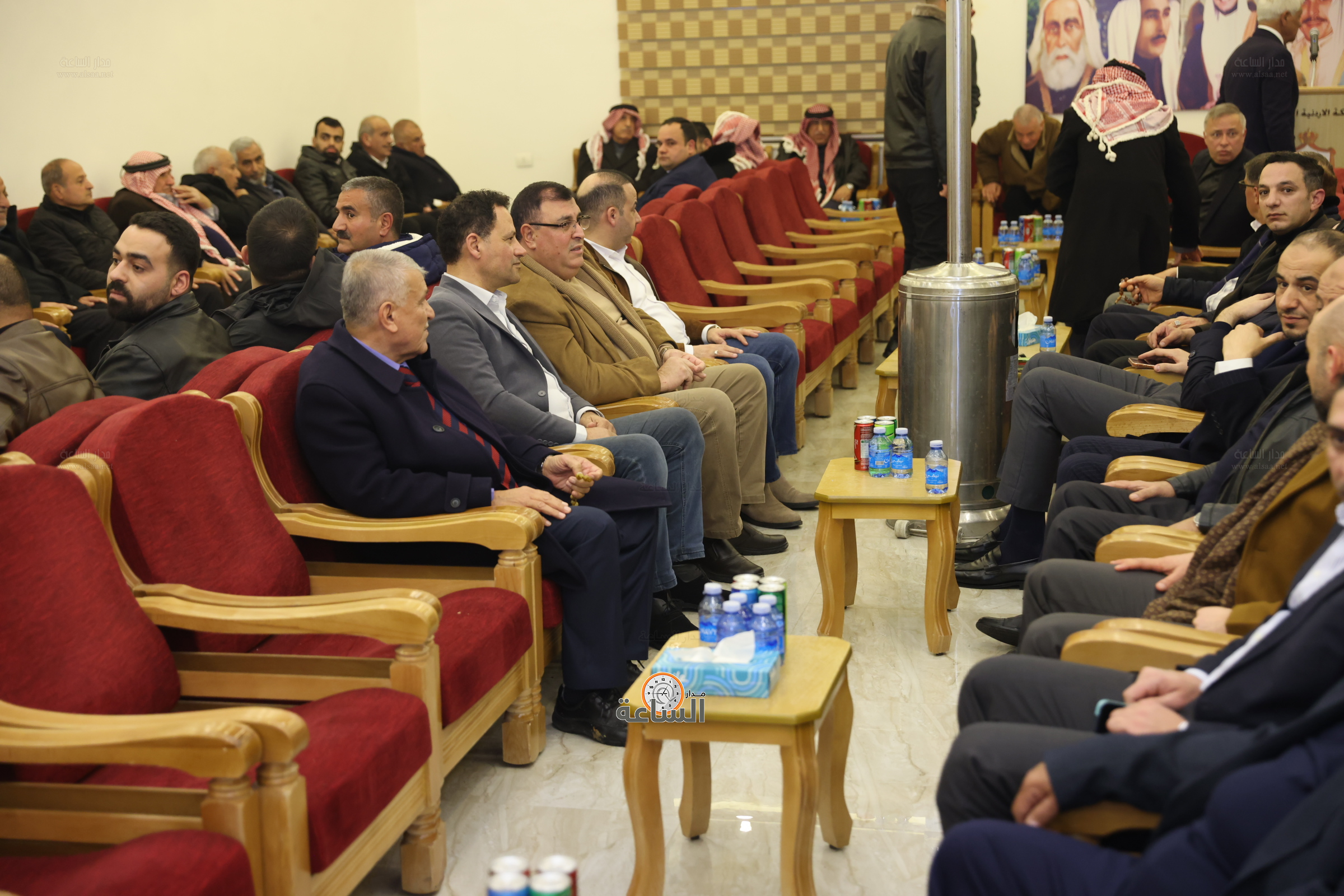 Madar Al-Saa Images 0.011245450379293476