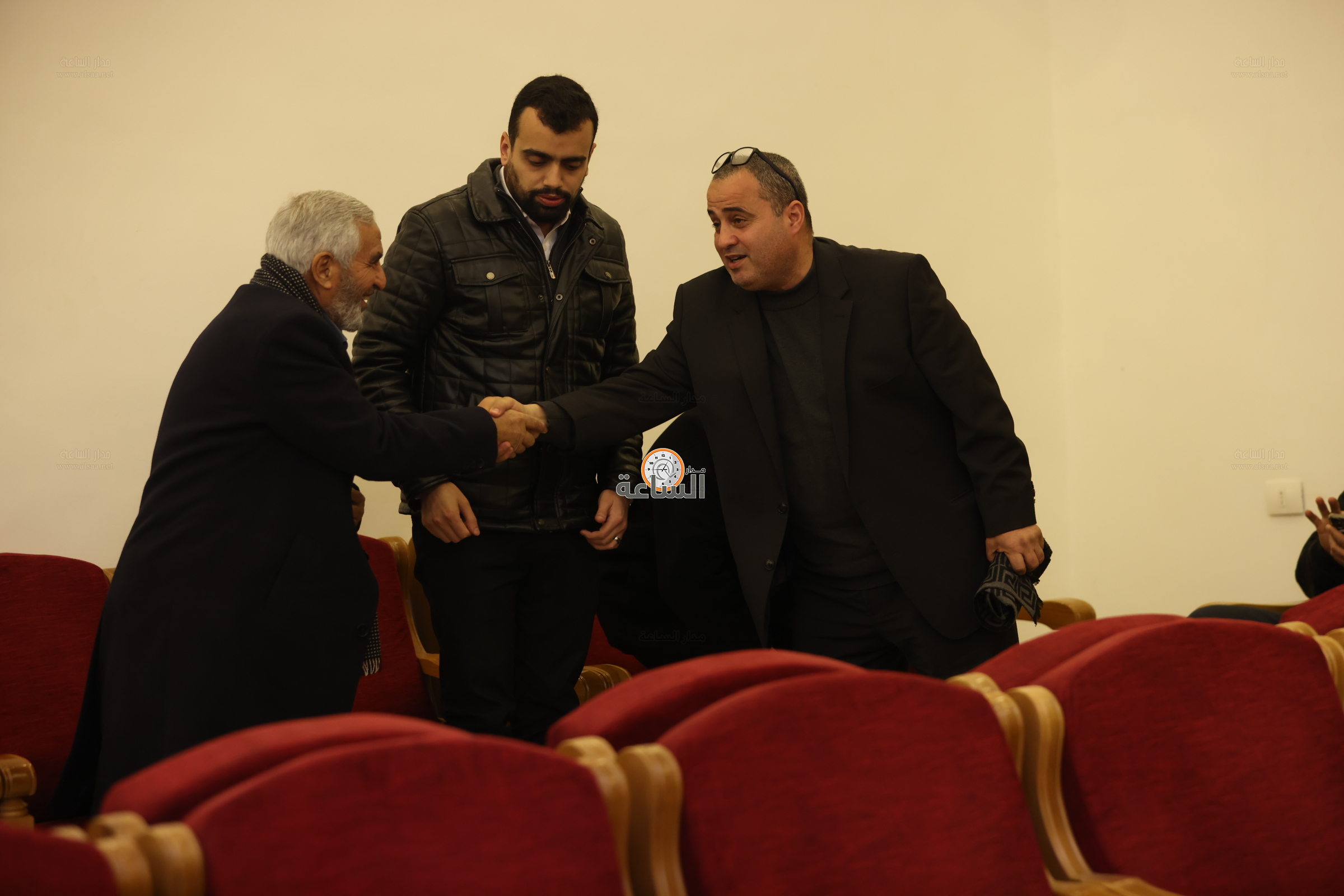 Madar Al-Saa Images 0.8215309562280055