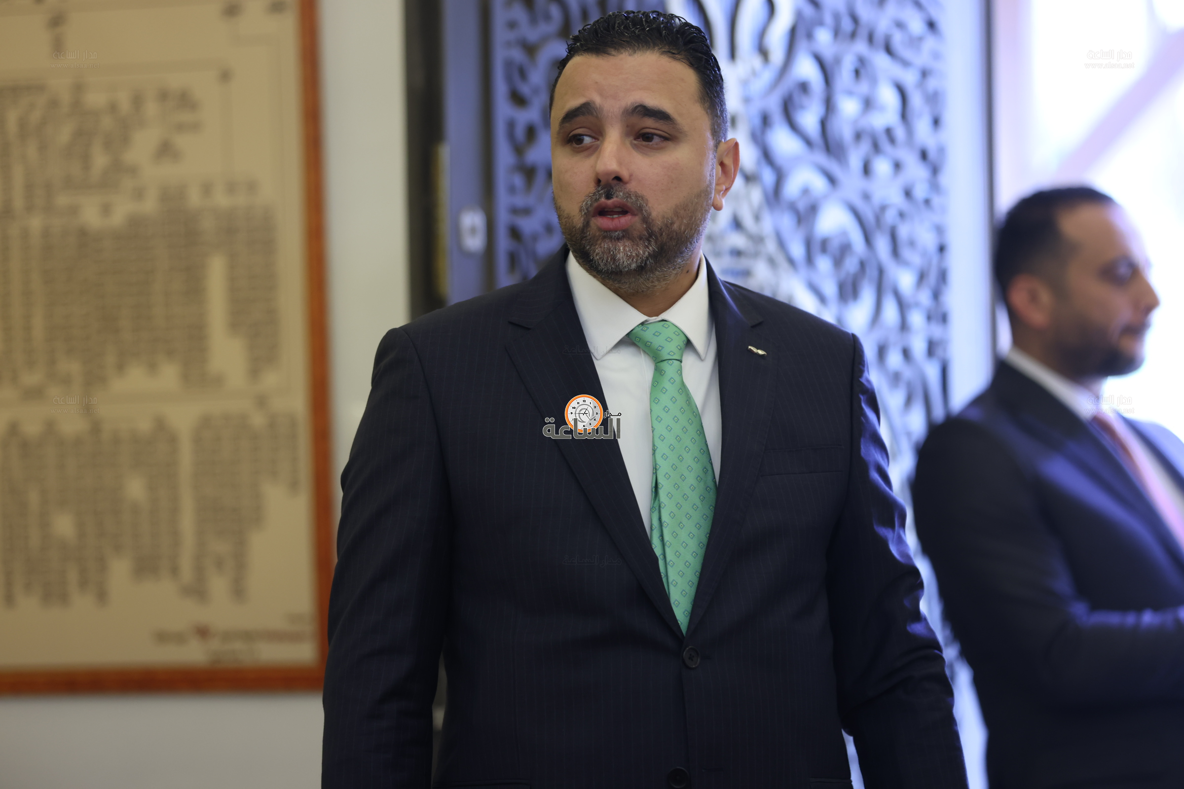 Madar Al-Saa Images 0.5769556097127572